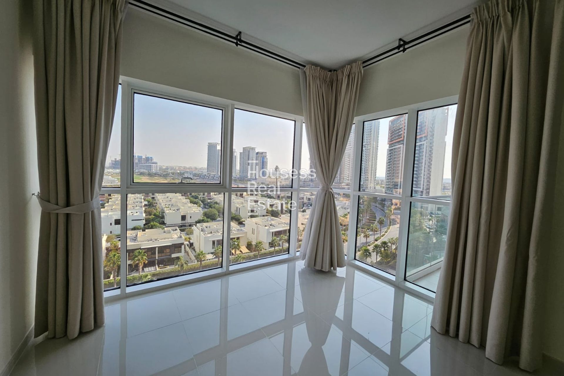 Prime Location | Fitted Kitchen | Spacious