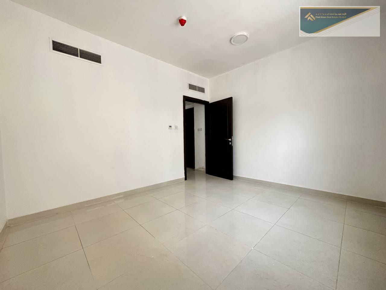 NO DEPOSITE!!1BHK 2WASHROOM APARTMENT CENTRAL AC WITH BALCONY ONLY FOR FAMILY JUST 30K IN AL QASIMIA