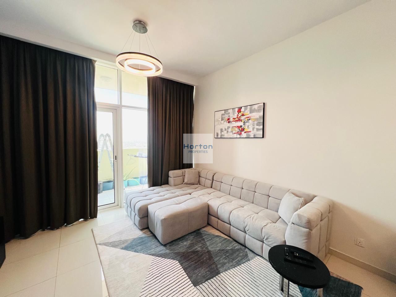 FULLY FURNISHED I HIGH FLOOR I SPACIOUS