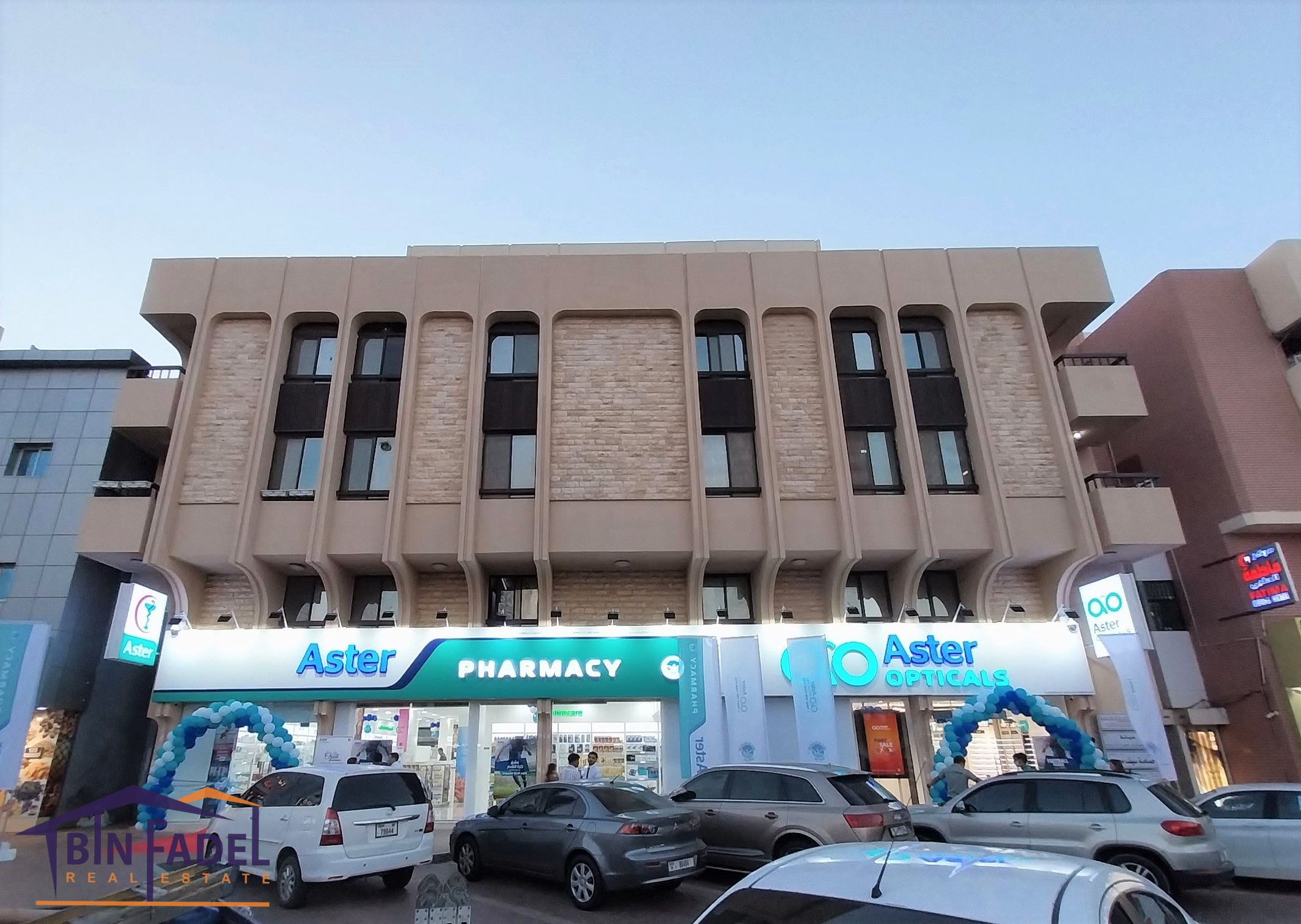SPACIOUS 3 BEDROOM APARTMENT FOR RENT - PRIME LOCATION - CENTRAL AC-TOWN CENTER SPACIOUS AND BRIGHT (RESIDENTIAL/COMMERCIAL)