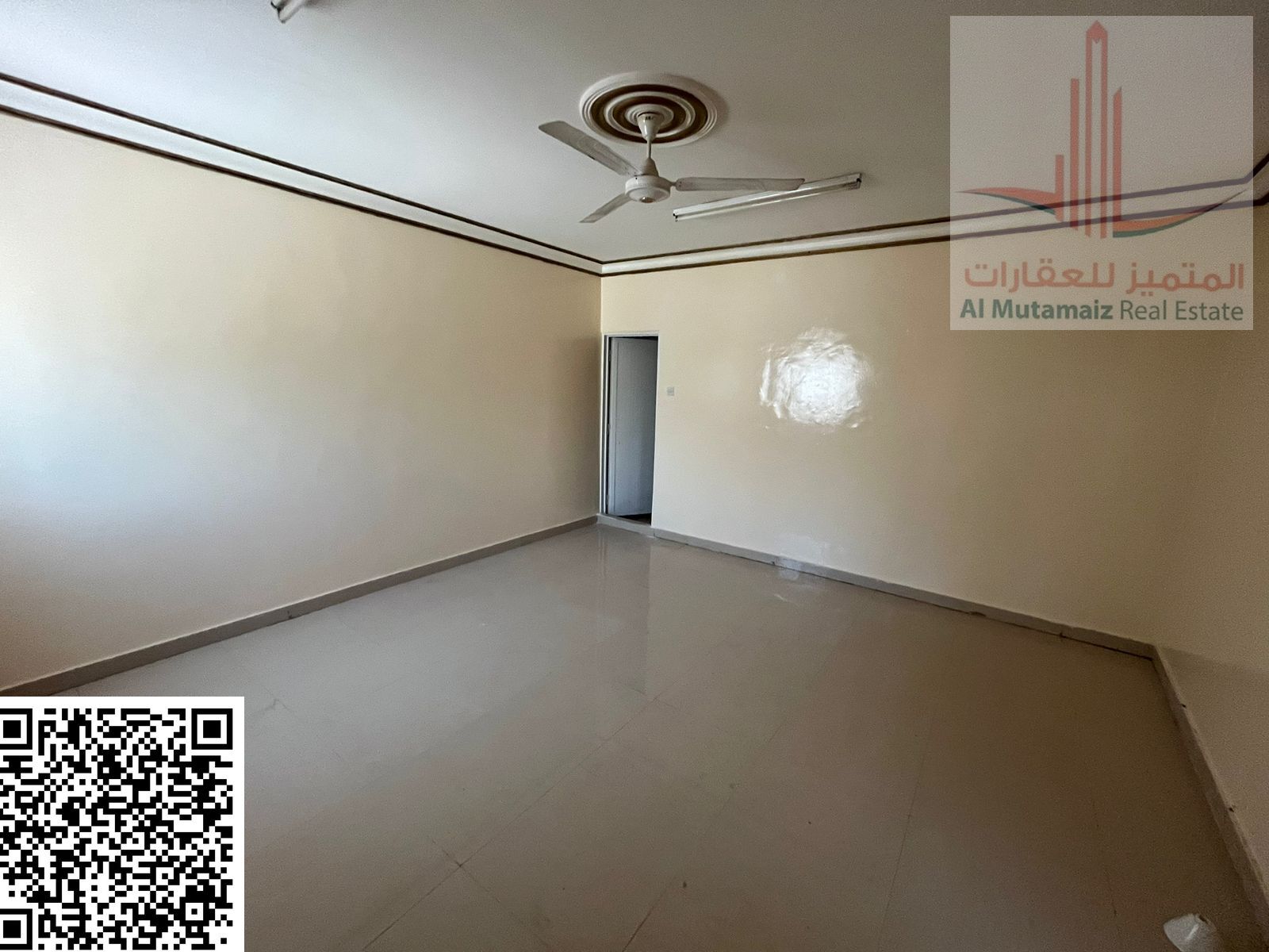 For sale in Ajman, a demolitionable residential/investment house in Liwara 1, with an area of 1894 sq ft (G+1), corner Asking 550k