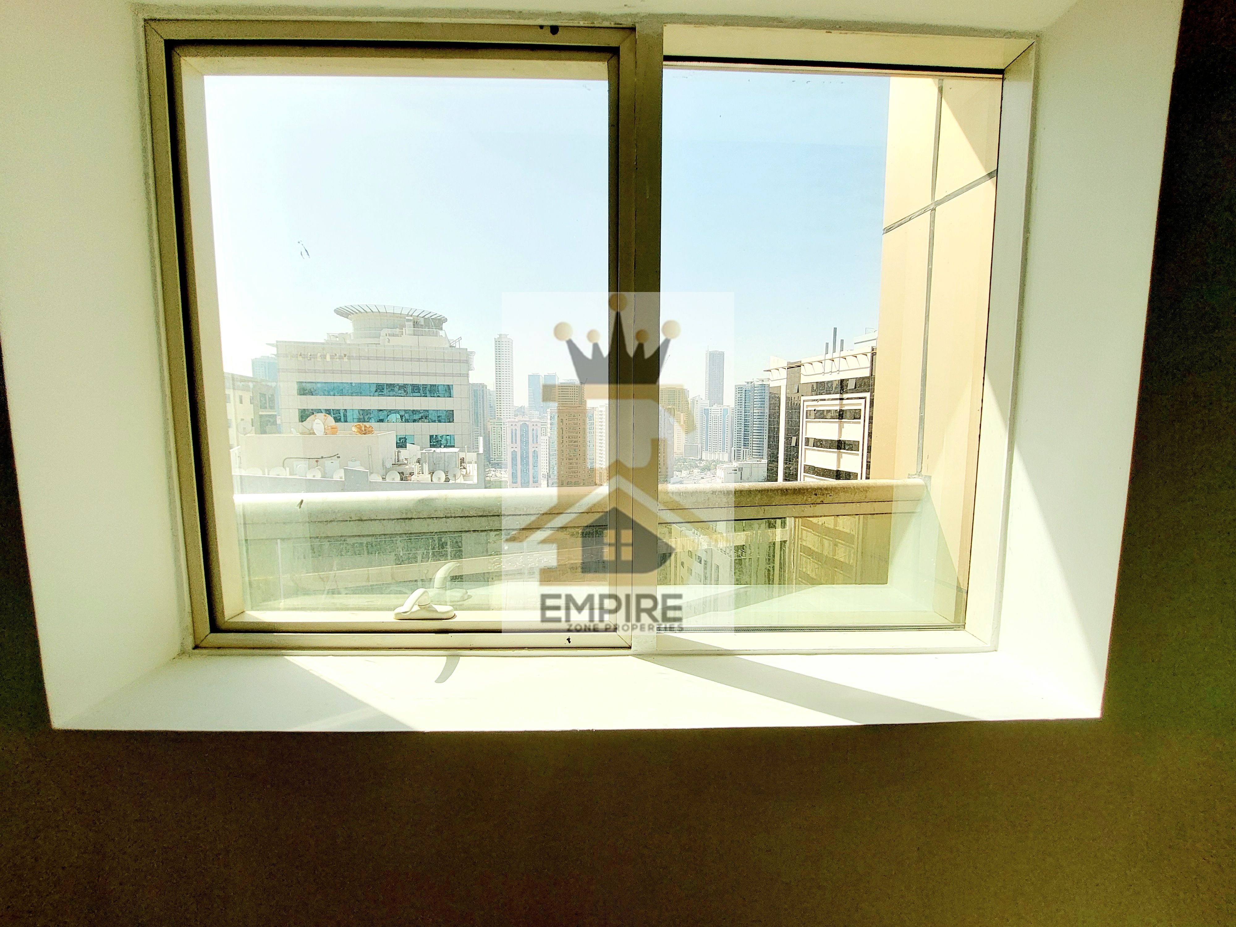 Spacious living 1Br open view gym free neat&clean Near to Dubai exit