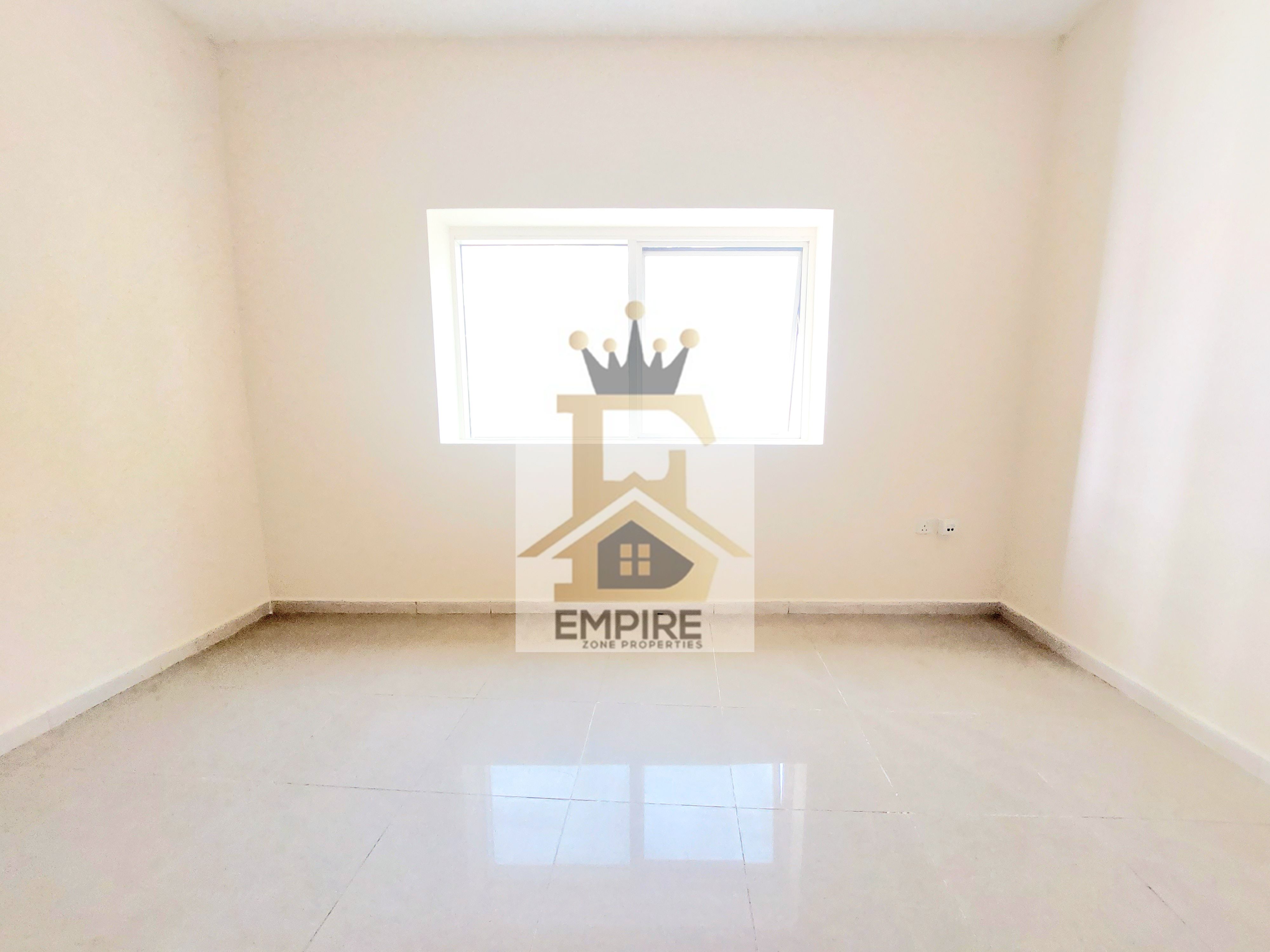 Gym free,,fully bright,,open kitchen,,spacious,,prime location