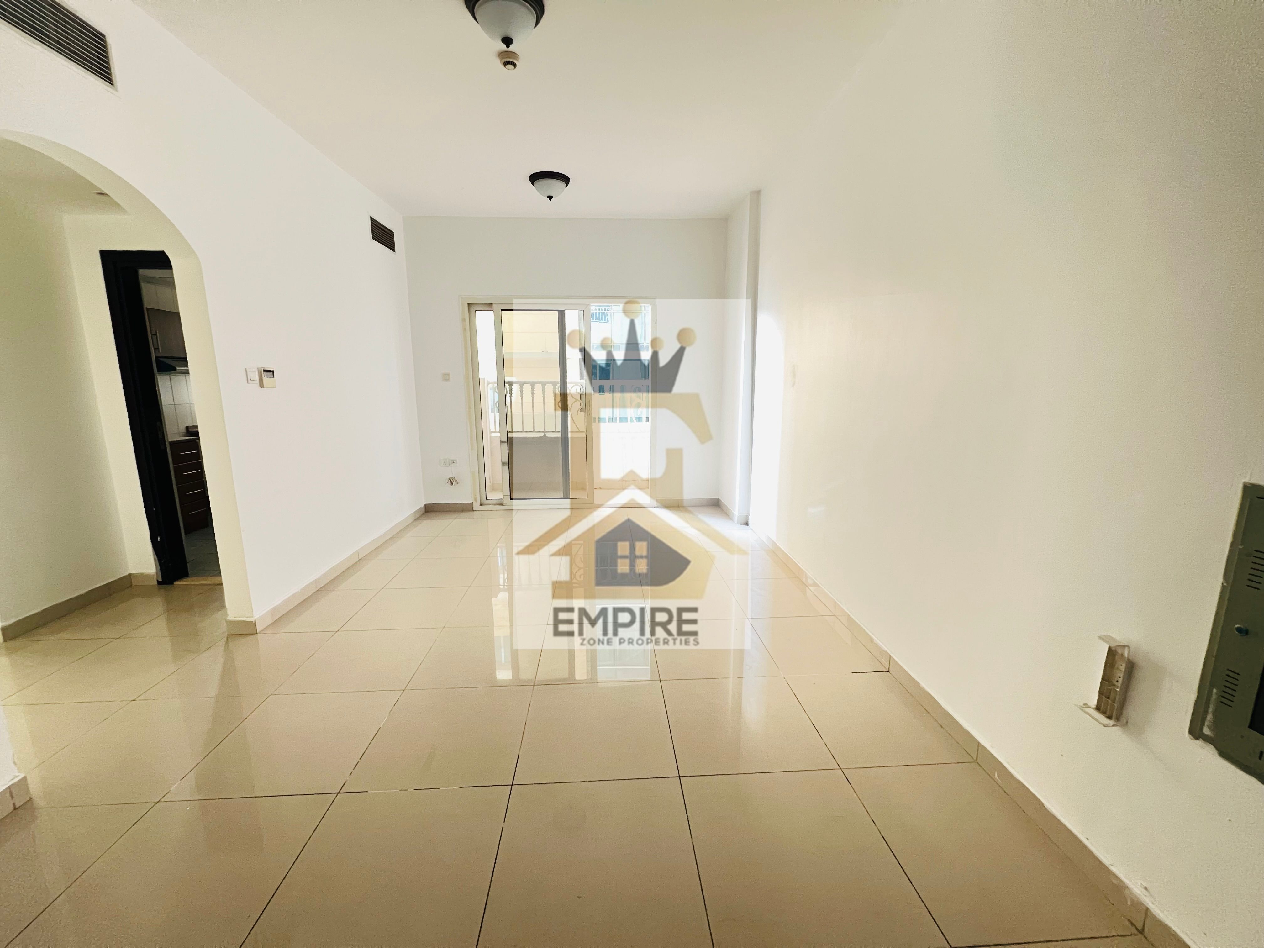 10 days free species apartment with balcony maintenance free one parking free