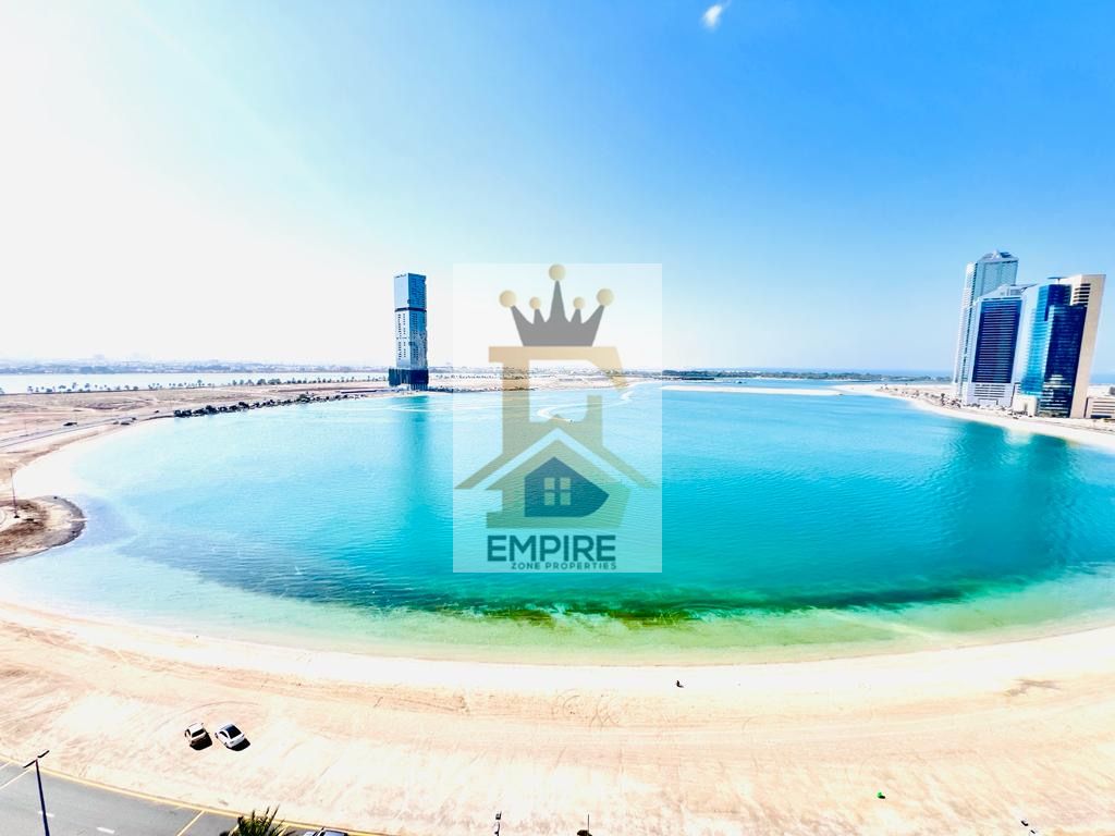 Full Seaview big space five master room balcony very big apartment gym and Paul area full water wave exit the bay 3 parking