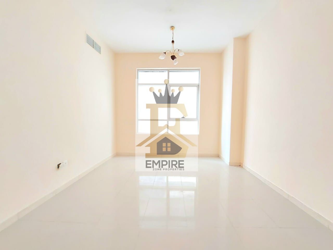 spacious living on main road building prime location balcony good finishing maintenance free near close exit to dubai