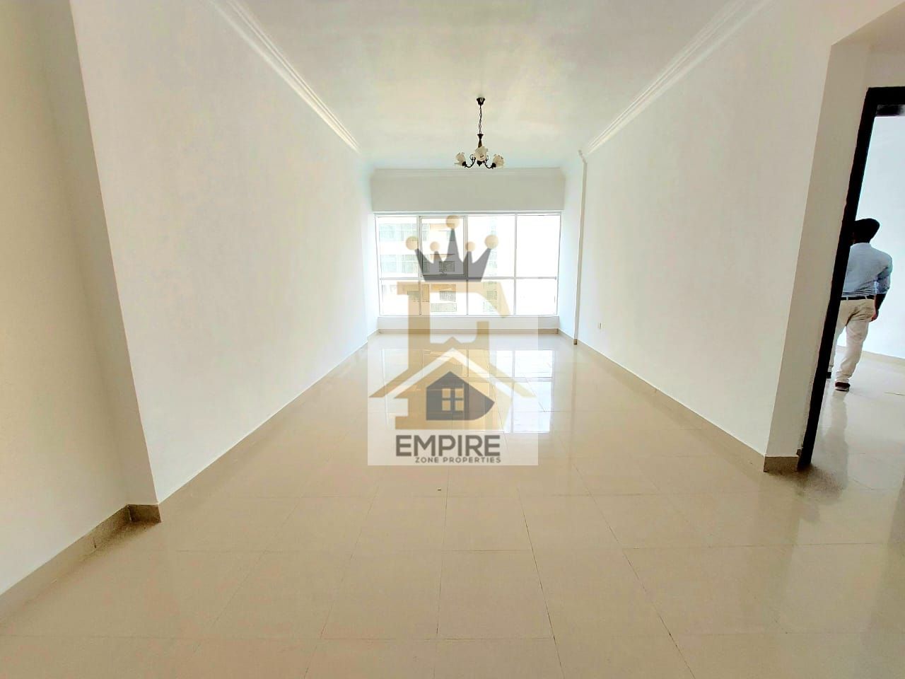 luxury living with open view wardrobes gym&pool and maintenance free also kids play area free prime location near close exit to dubai