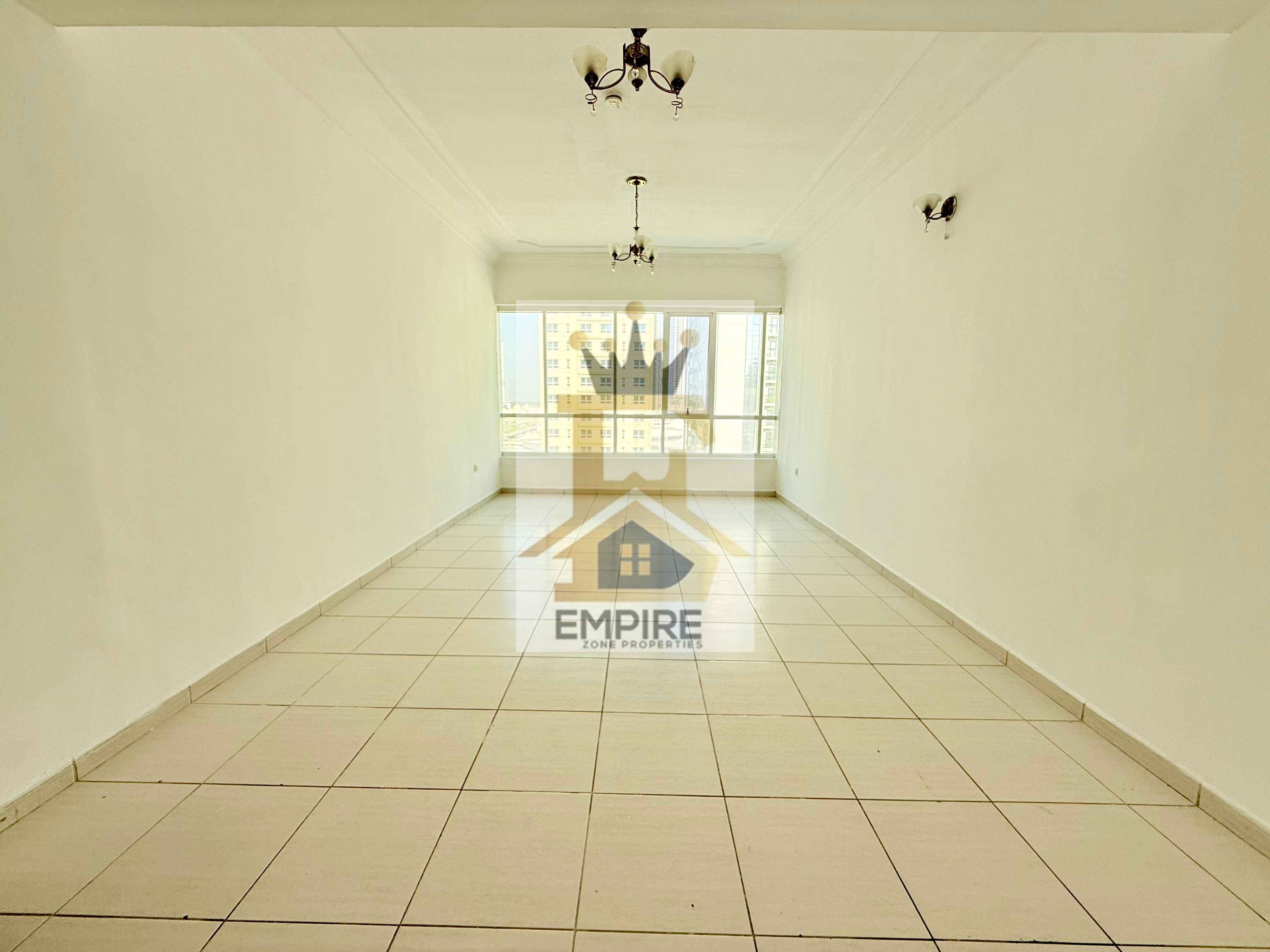 Spacious apartment with prime location, gym and pool free,three full toilets ,
