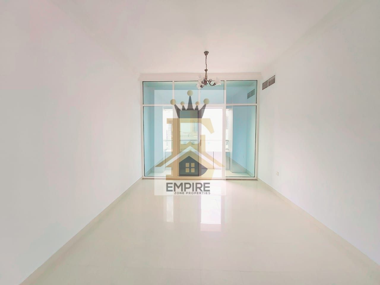 BRIGHT apartment with balcony, wardrobe, swimming pool, gym free