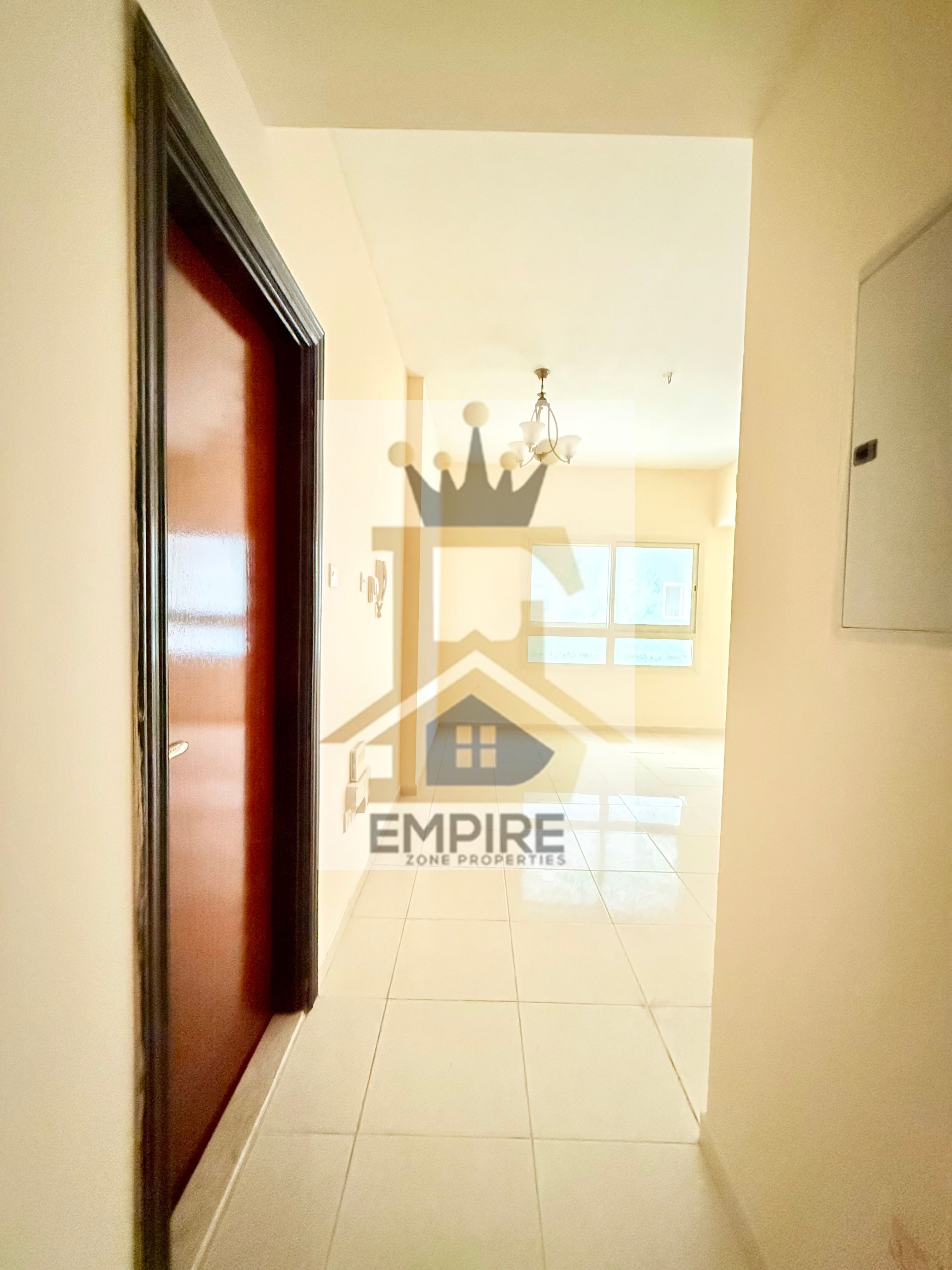 Amazing apartment with 2 toilets. Prime location with spacious size