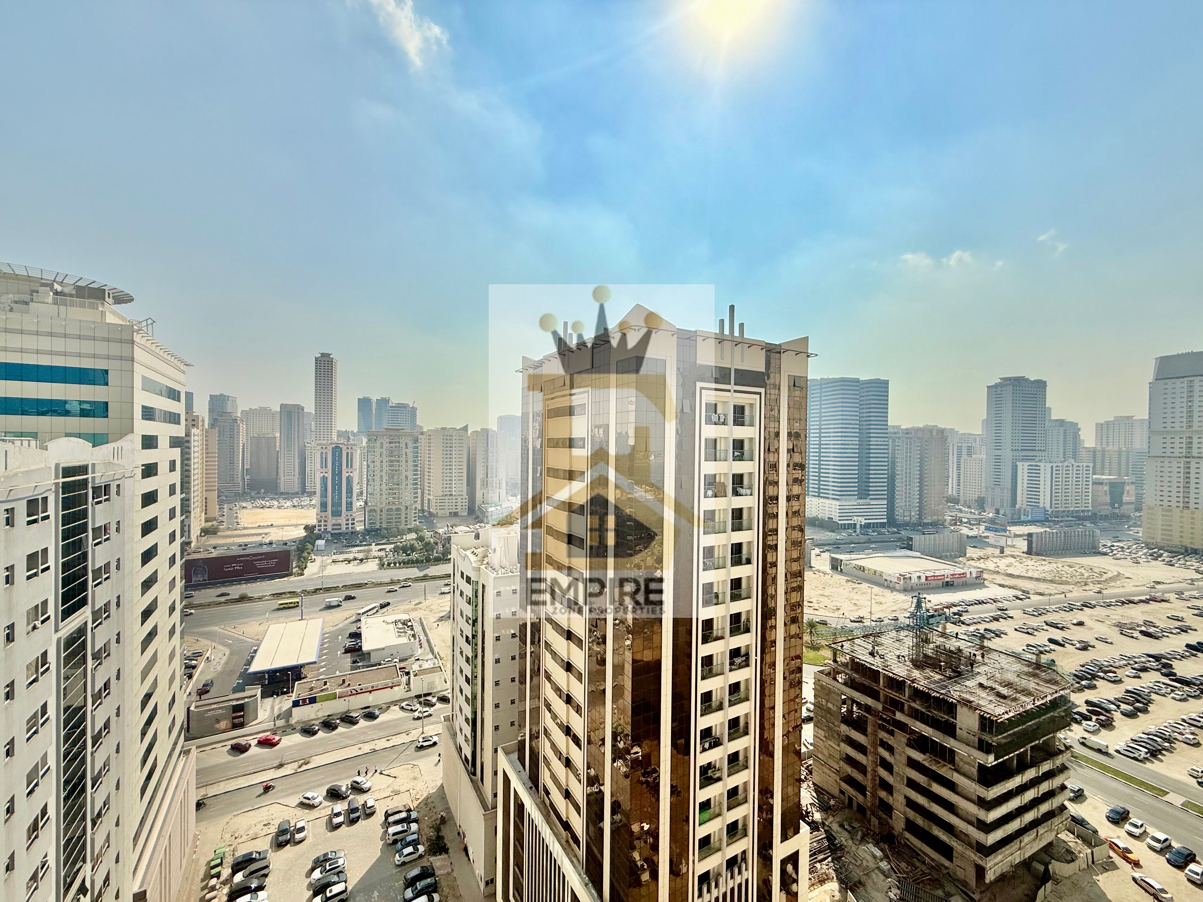 Amazing bright apartment with open view and balcony