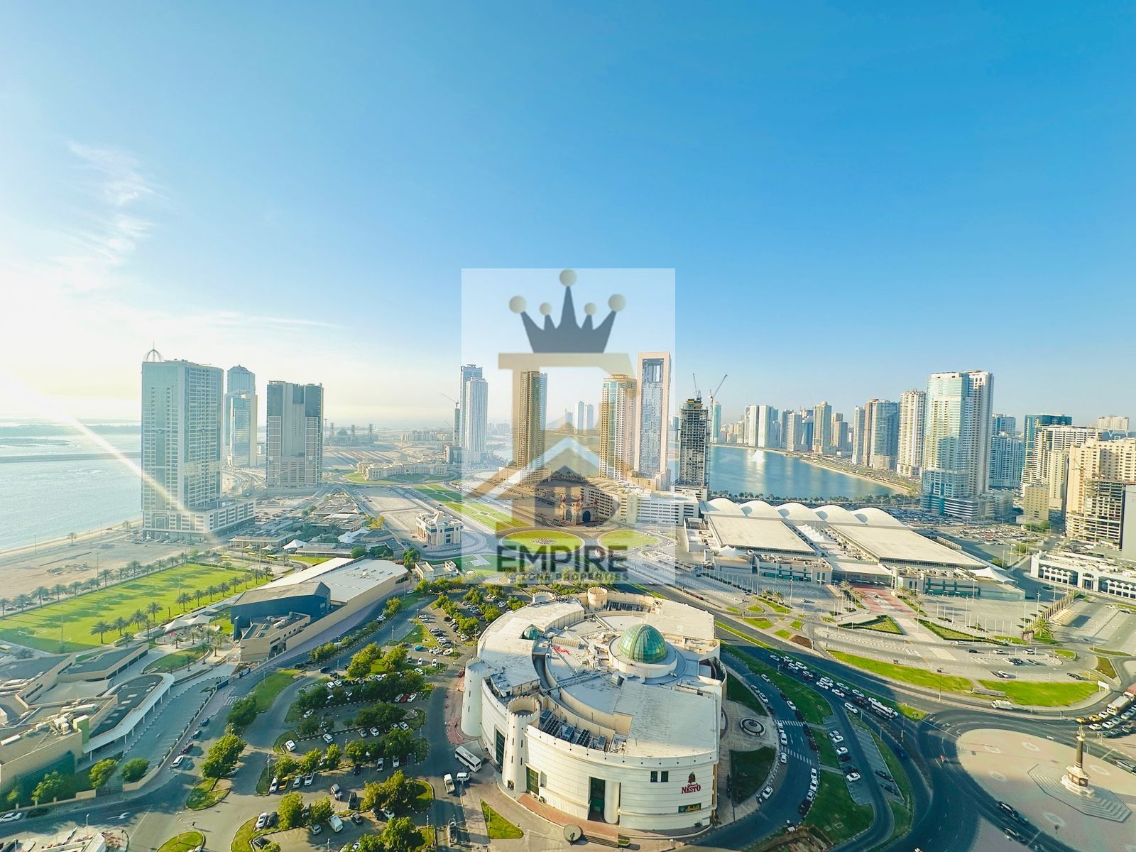 Spacious apartment with full sea view, big balcony, gym, swimming pool, free wardrobes to master bedroom, maintenance, free, easy exit to dubai