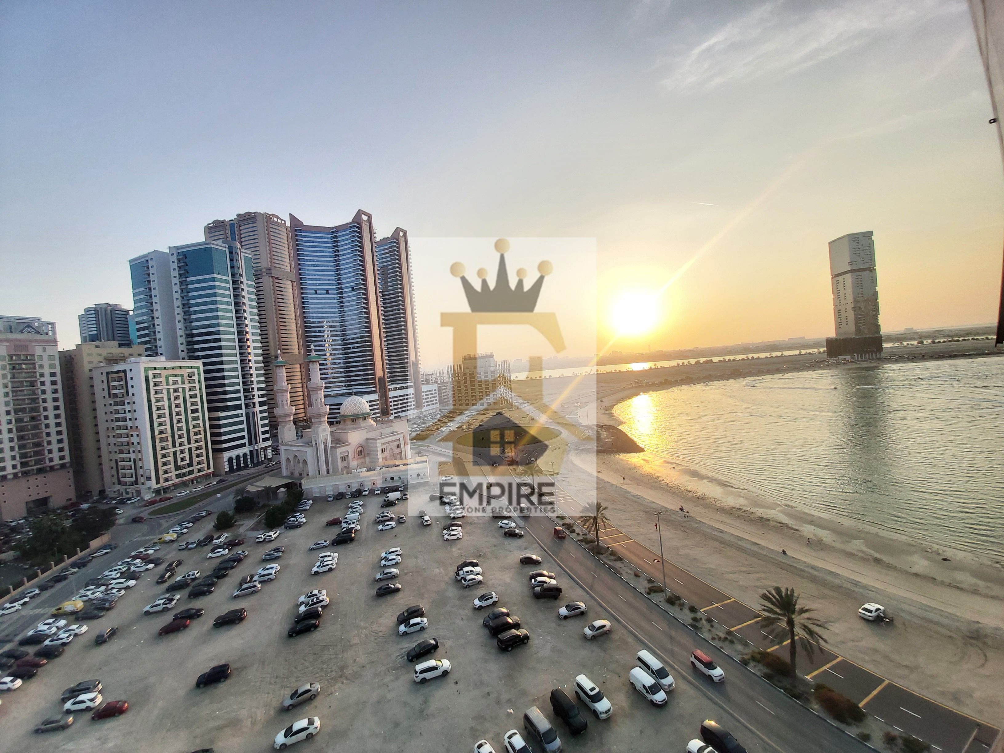 Spacious Office with full sea view seperate kitchen And bathroom with huge space in al Al mamzar Sharjah