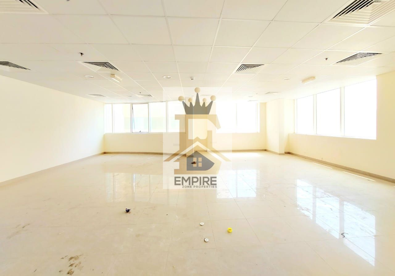 PREMIUM OFFICE | FULLY COMMERCIAL BUILDING | OPEN-VIEW | PRIME LOCATION