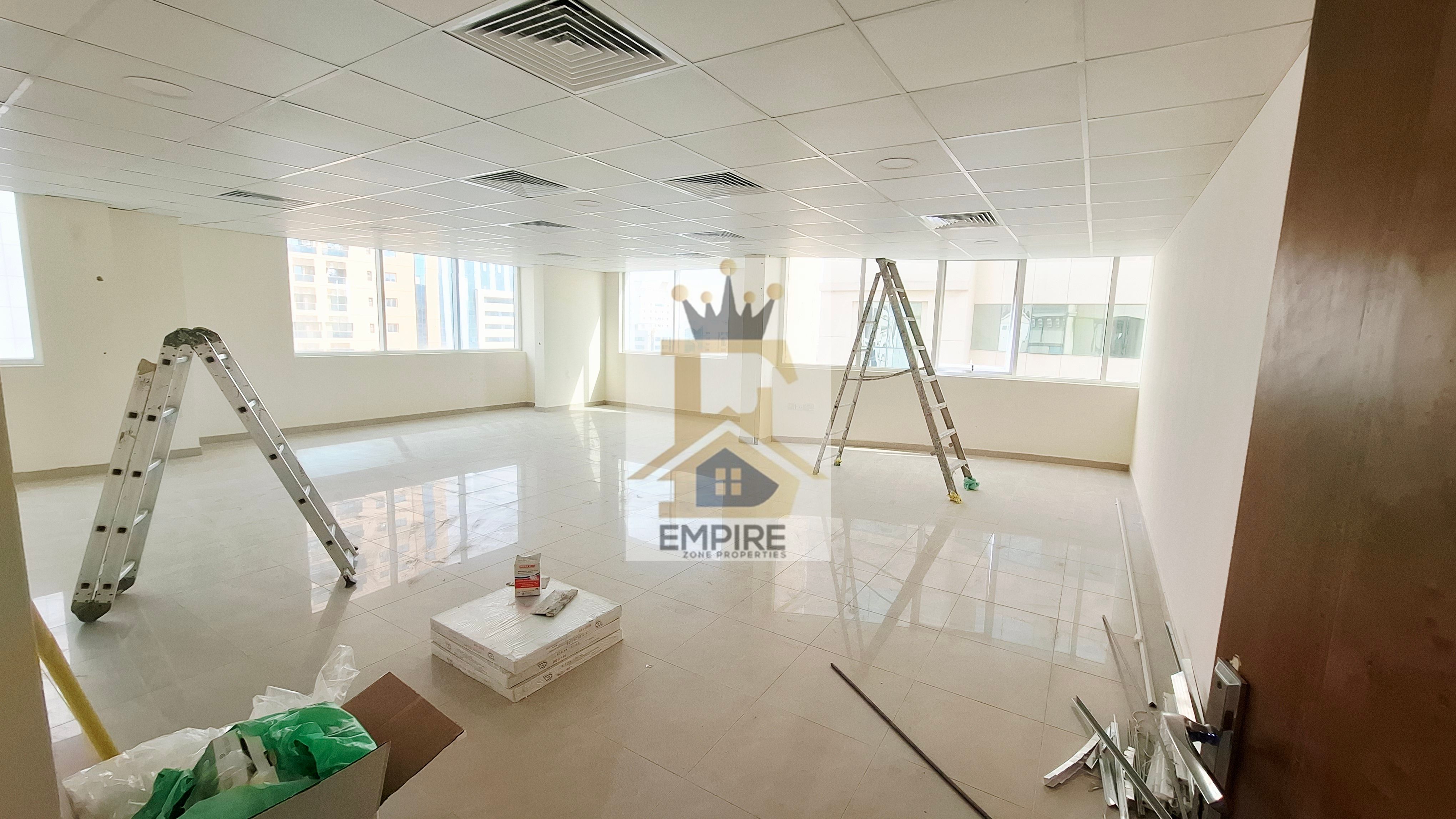 Prime Office Space in Al Taawun Area, Sharjah - Perfect for Your Business Growth