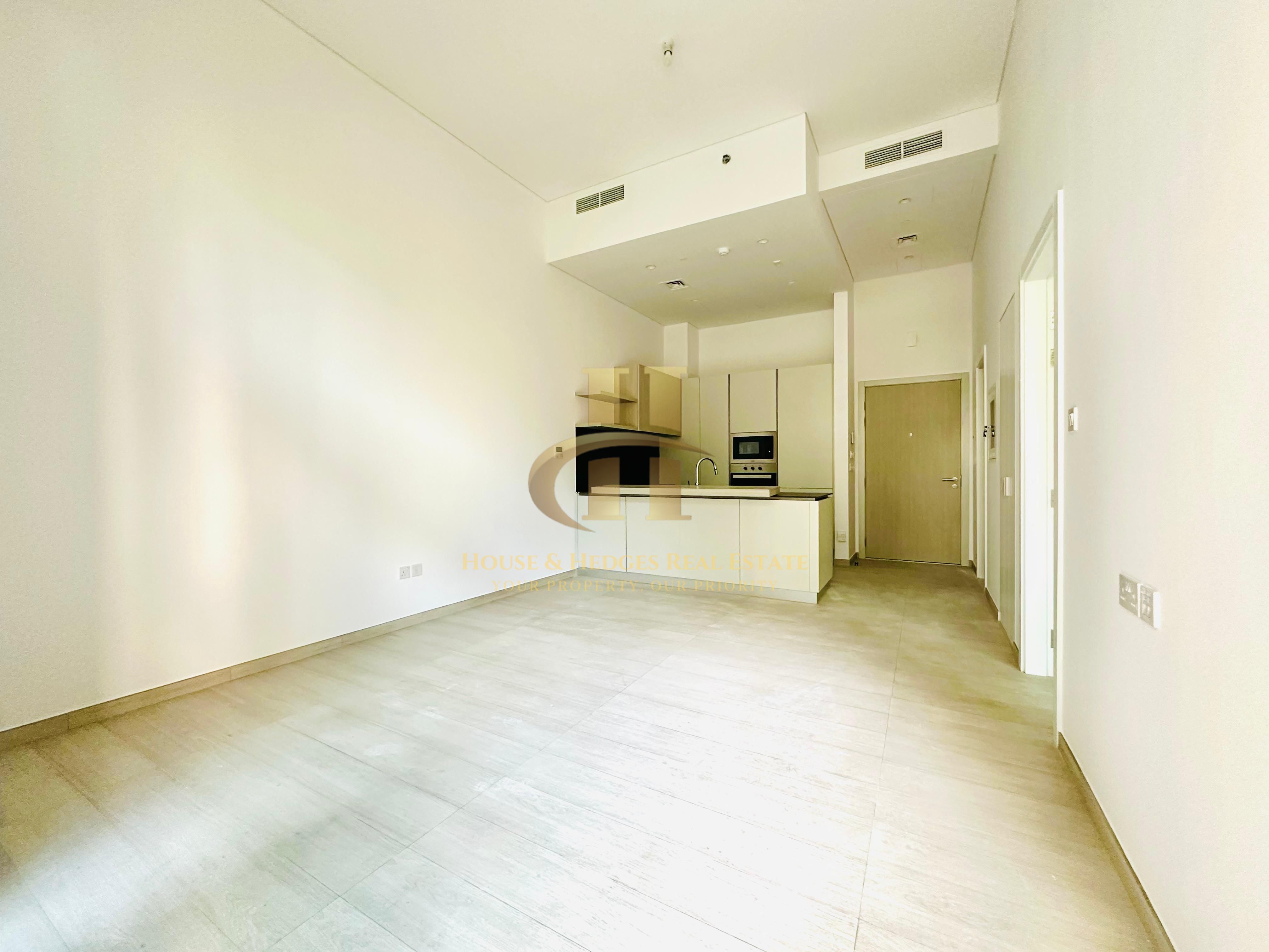 Brand New | Ellington Building | Luxury Quality