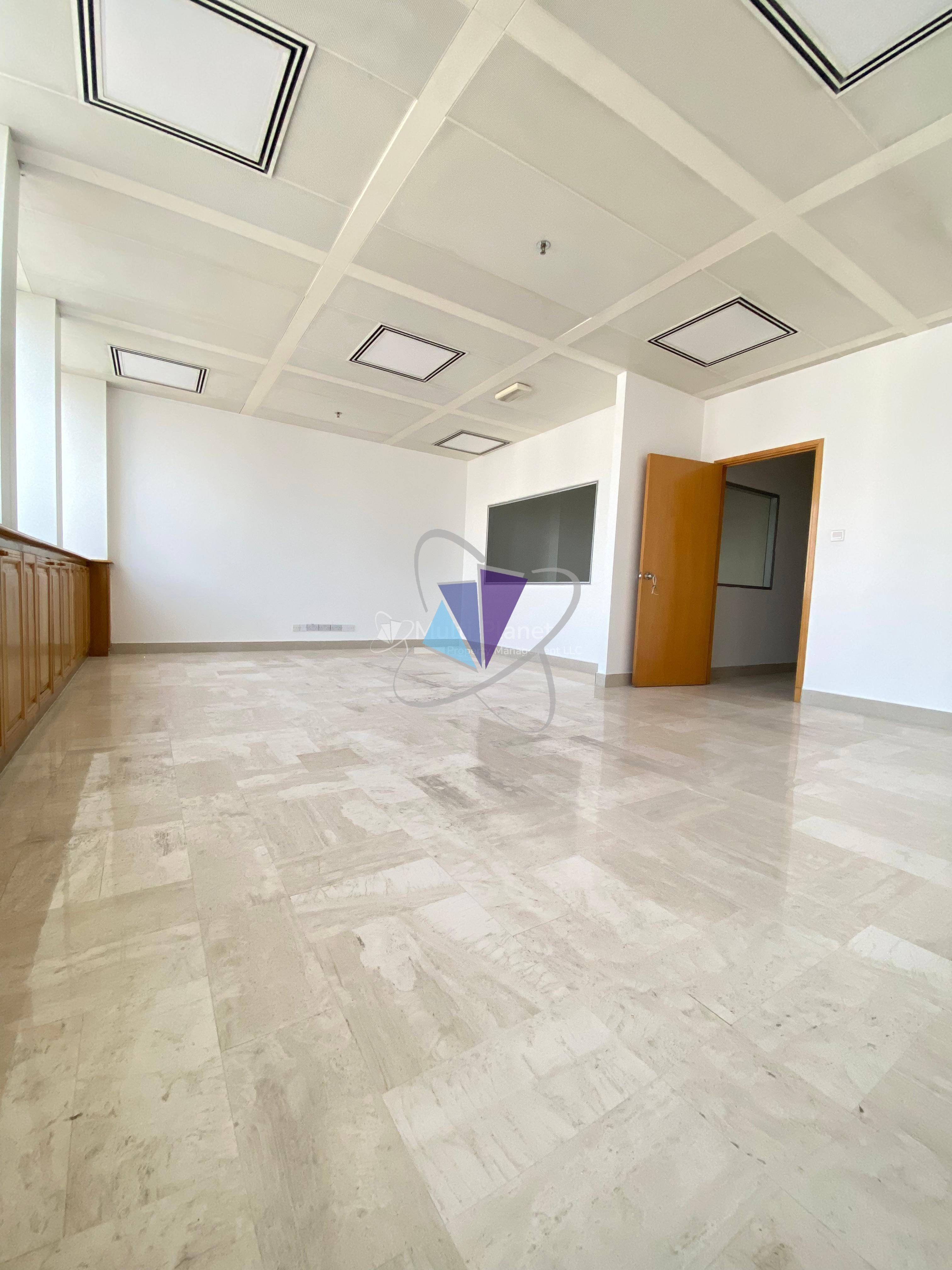 Prime Location Fitted Office | 2,261 Sq Ft