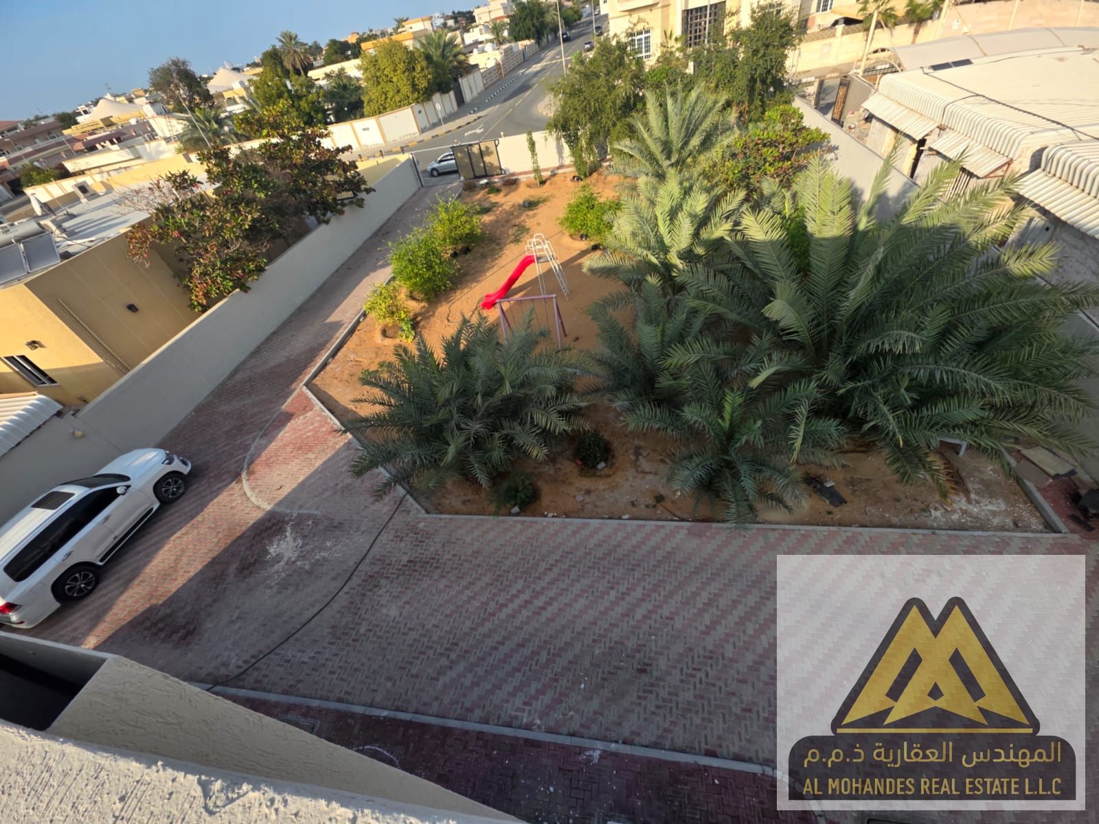 Commercial Villa for Rent | Directly on the Main Road