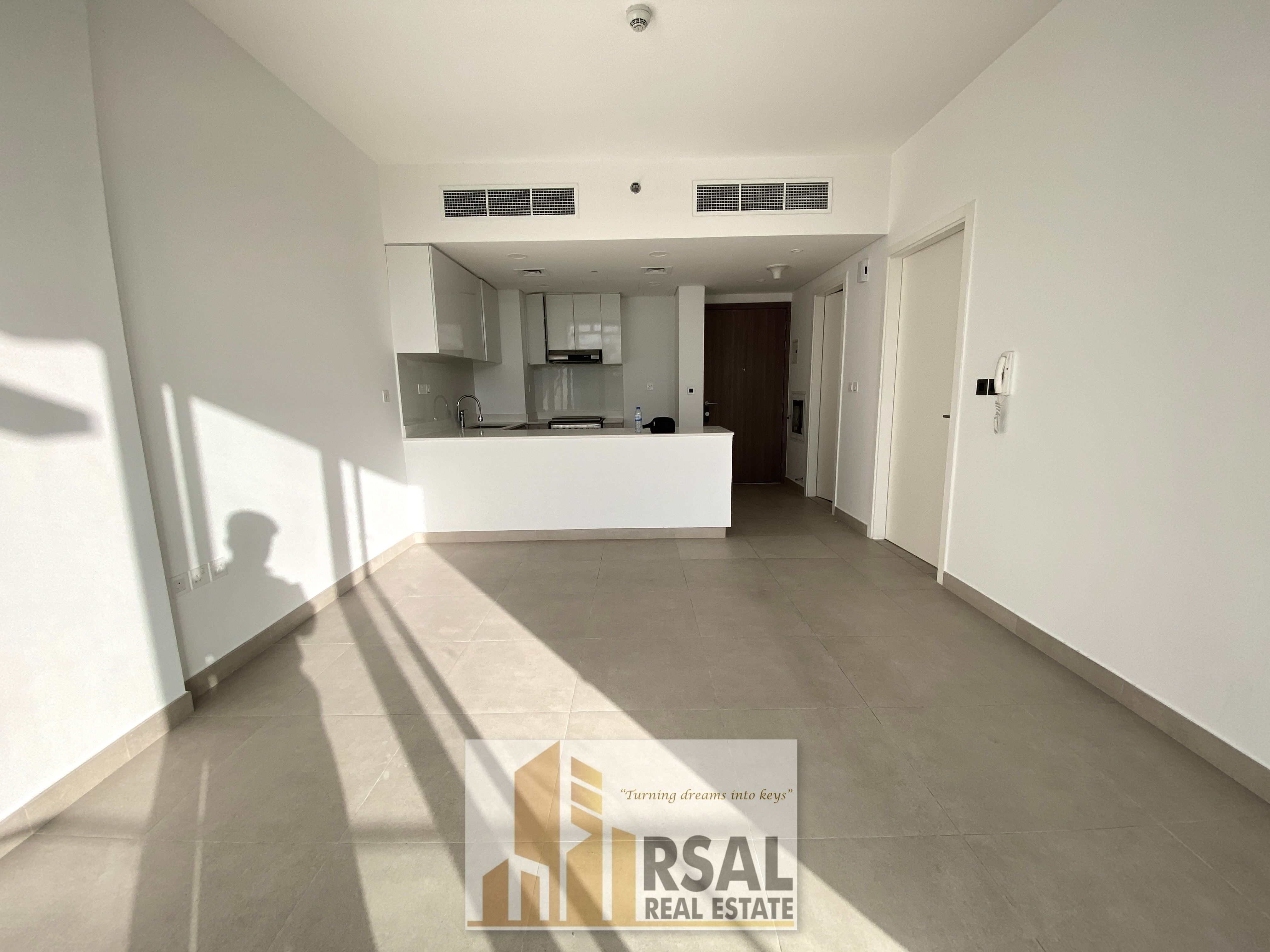 1 BR Apartment in Misk building