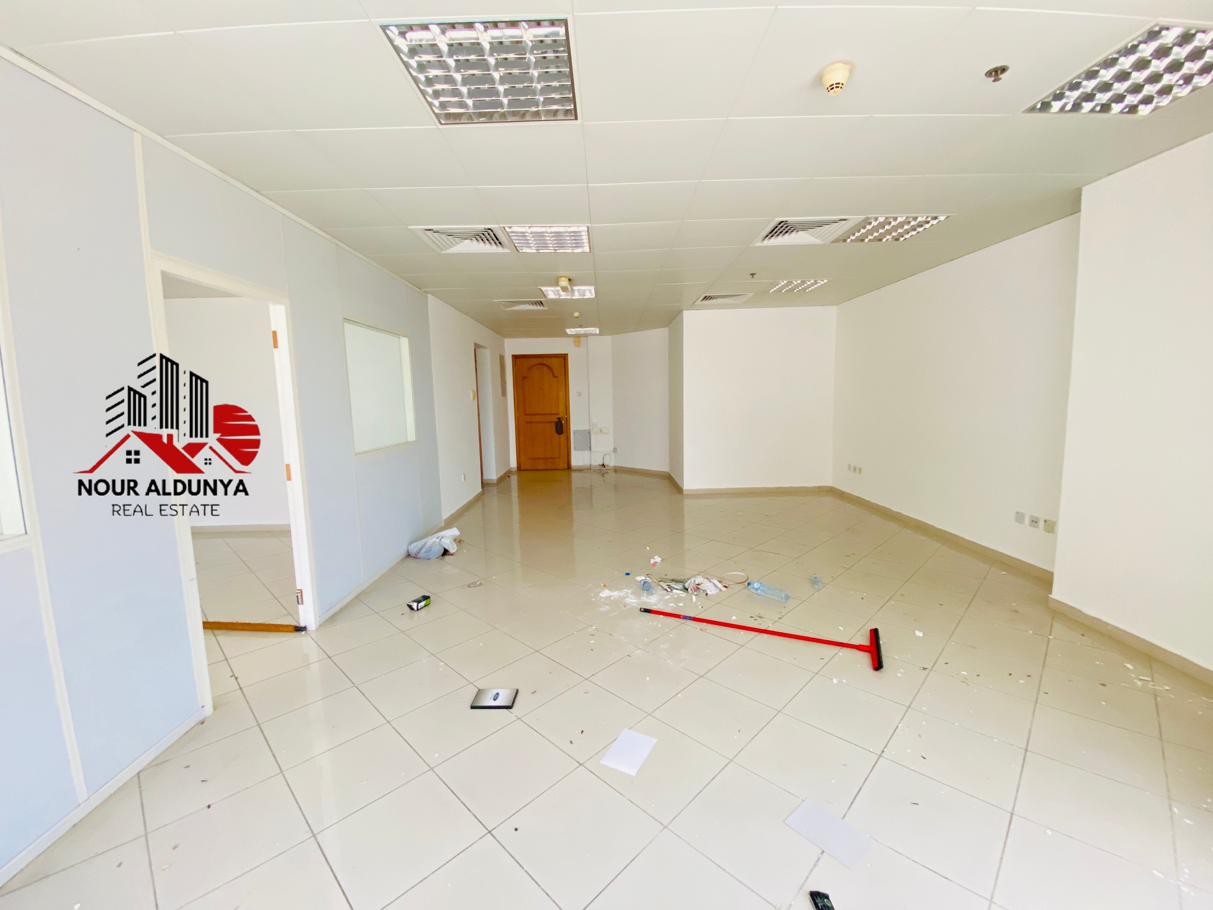 PRIME LOCTION // OFFICE// 1020SQFT // BOOK NOW