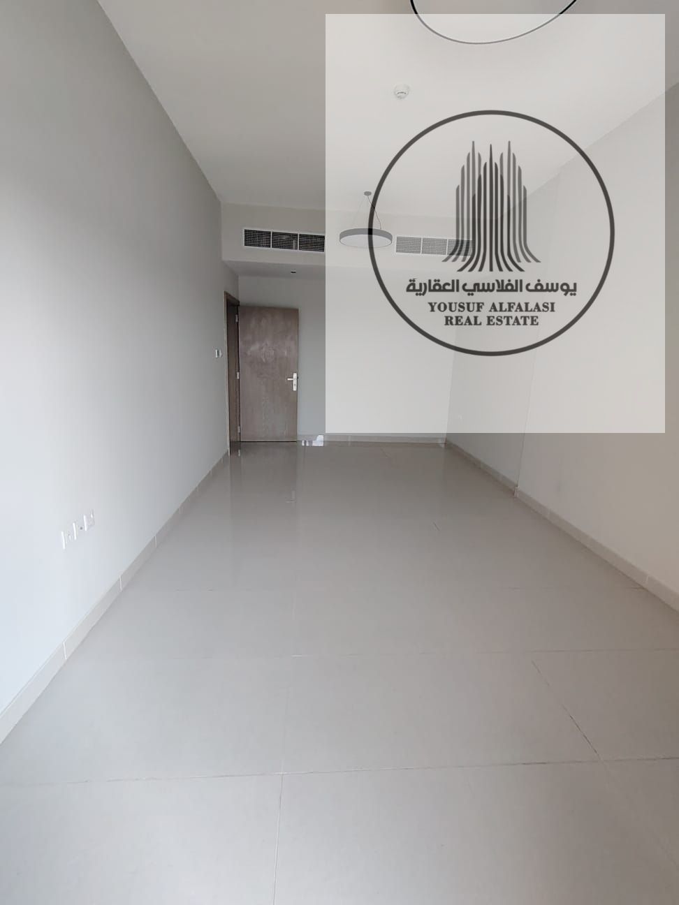 For rent One bedroom living room two bathrooms space 1100 sq Price 42,000