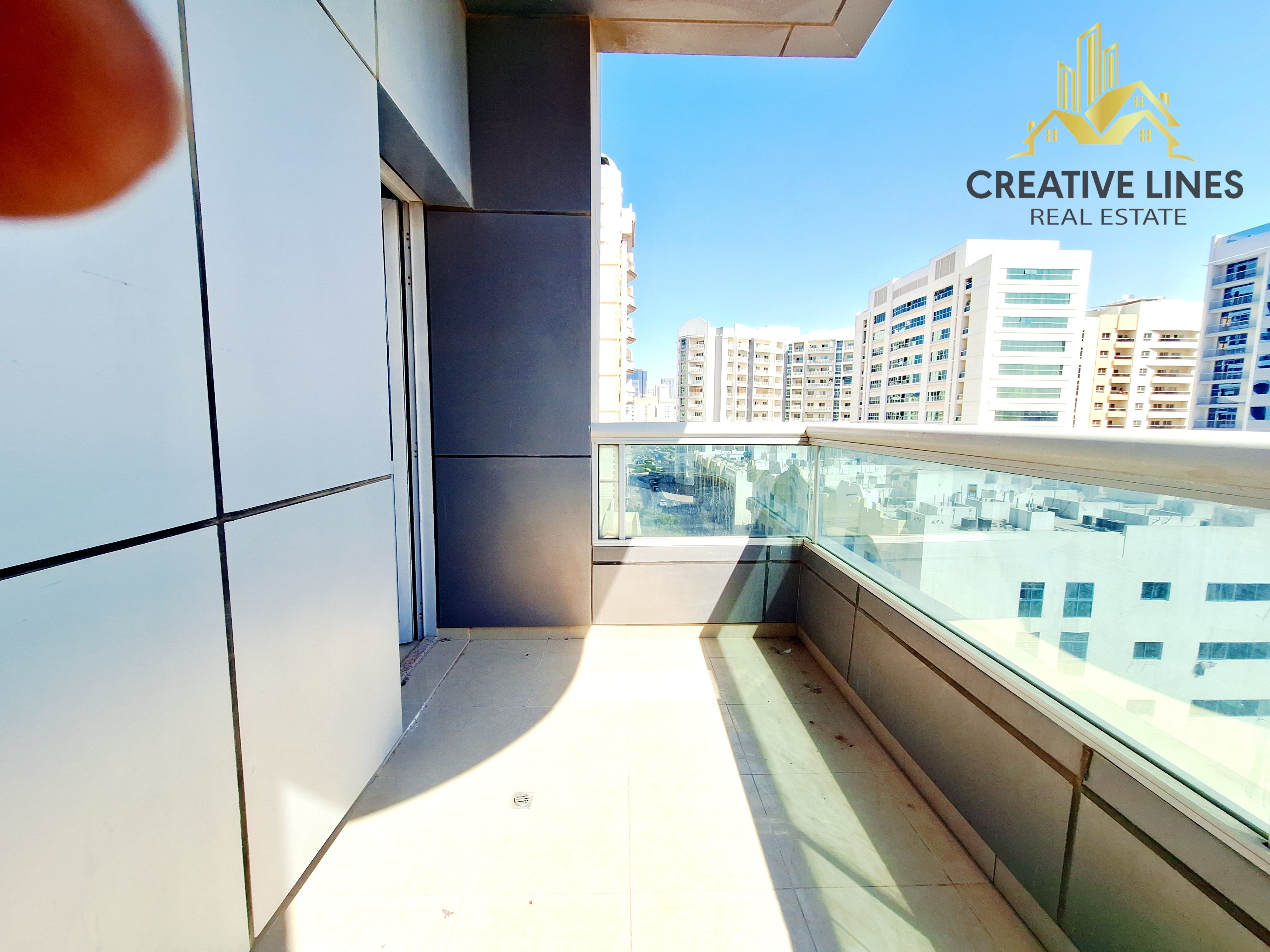Near to central school and deyafa school,2bhk ready to move