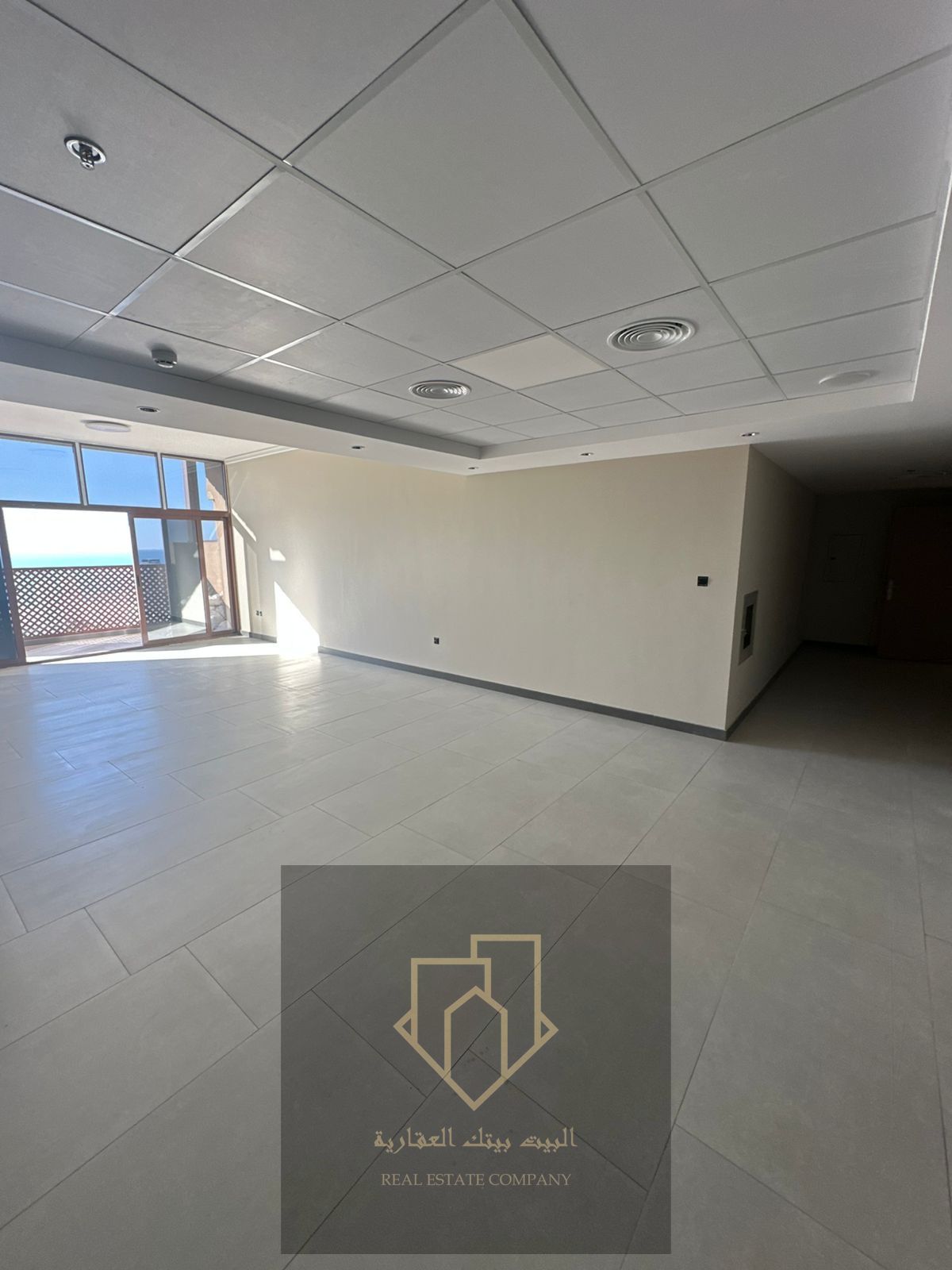 Prime location | Brand new building | High-quality finishes | Very spacious | Free gas | Free parking