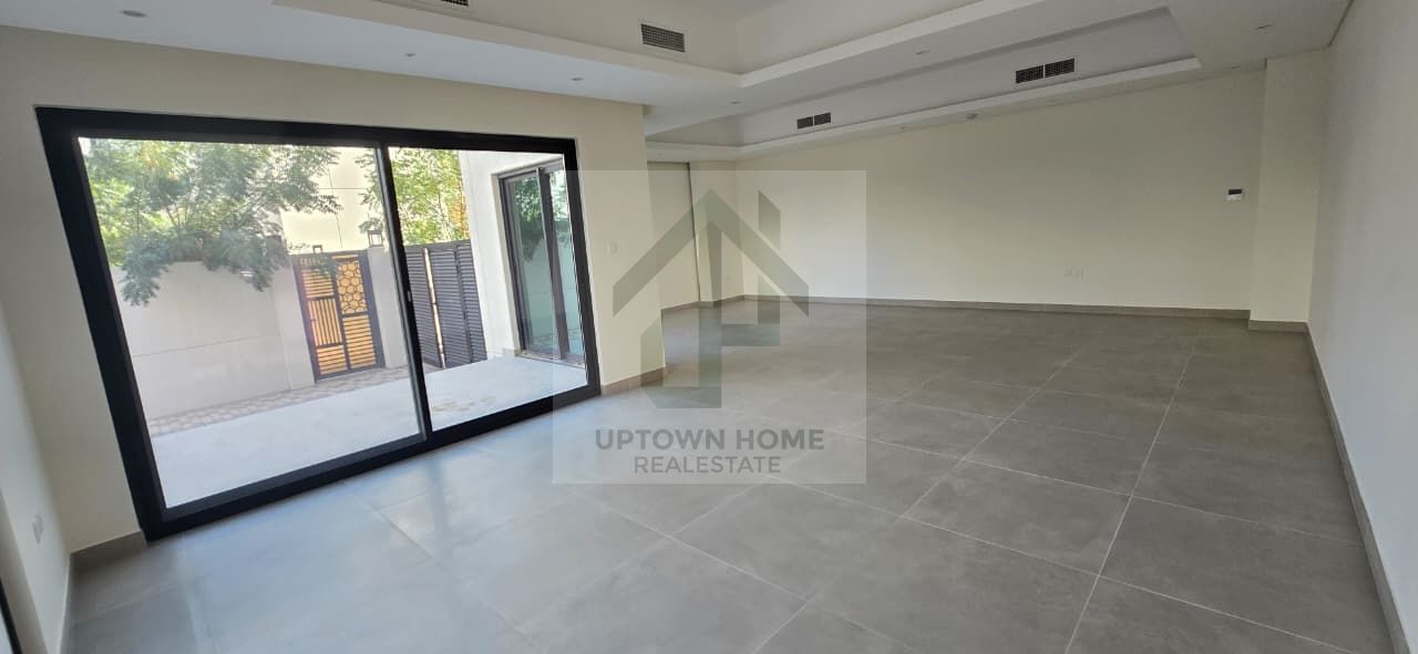 3 Bedrooms SSC | Corner | Freehold