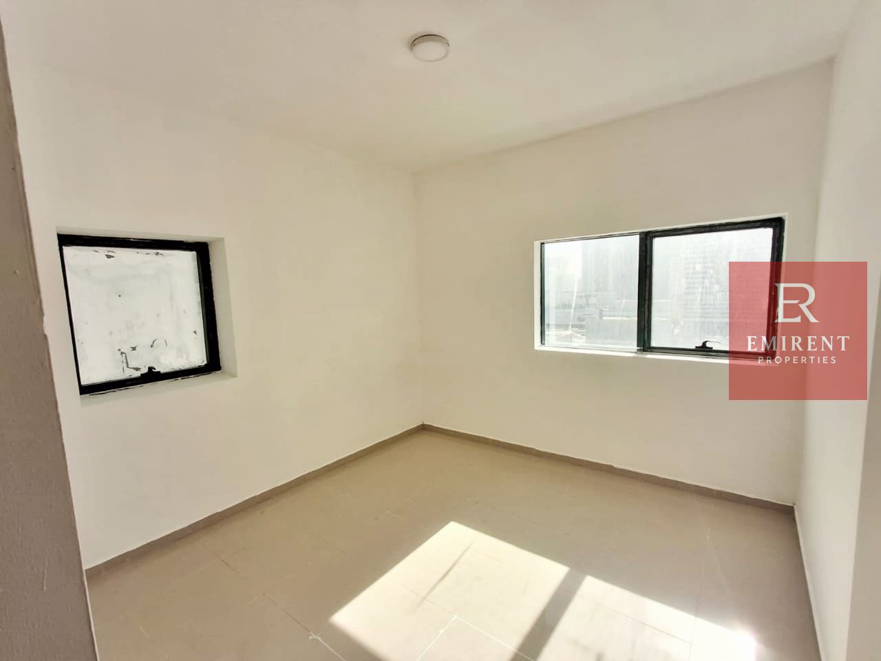 1BHK | 1 Month Free | | Prime Location| | Family Building