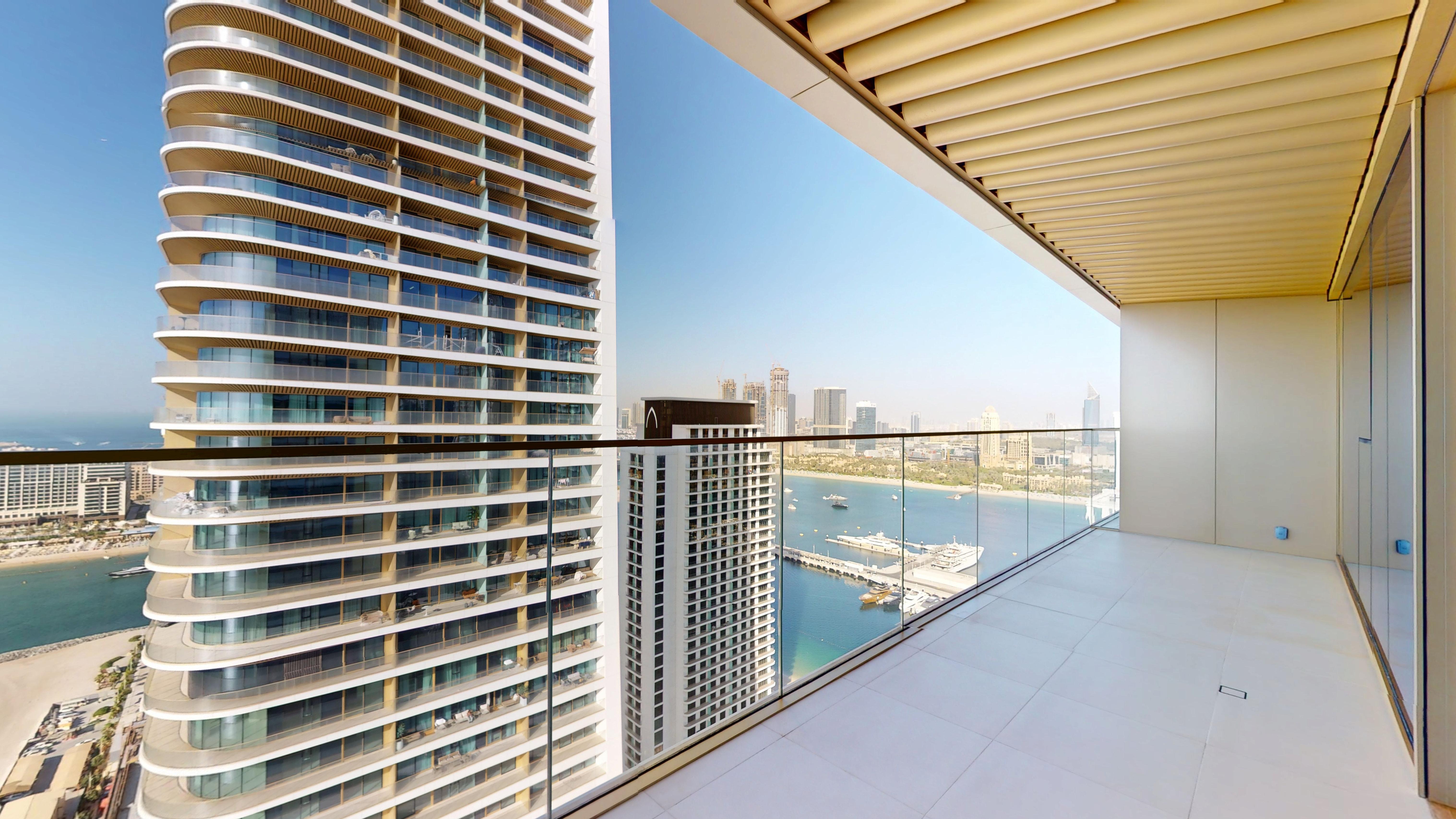 Royal Atlantis View / Branded / Luxury Furnsihed