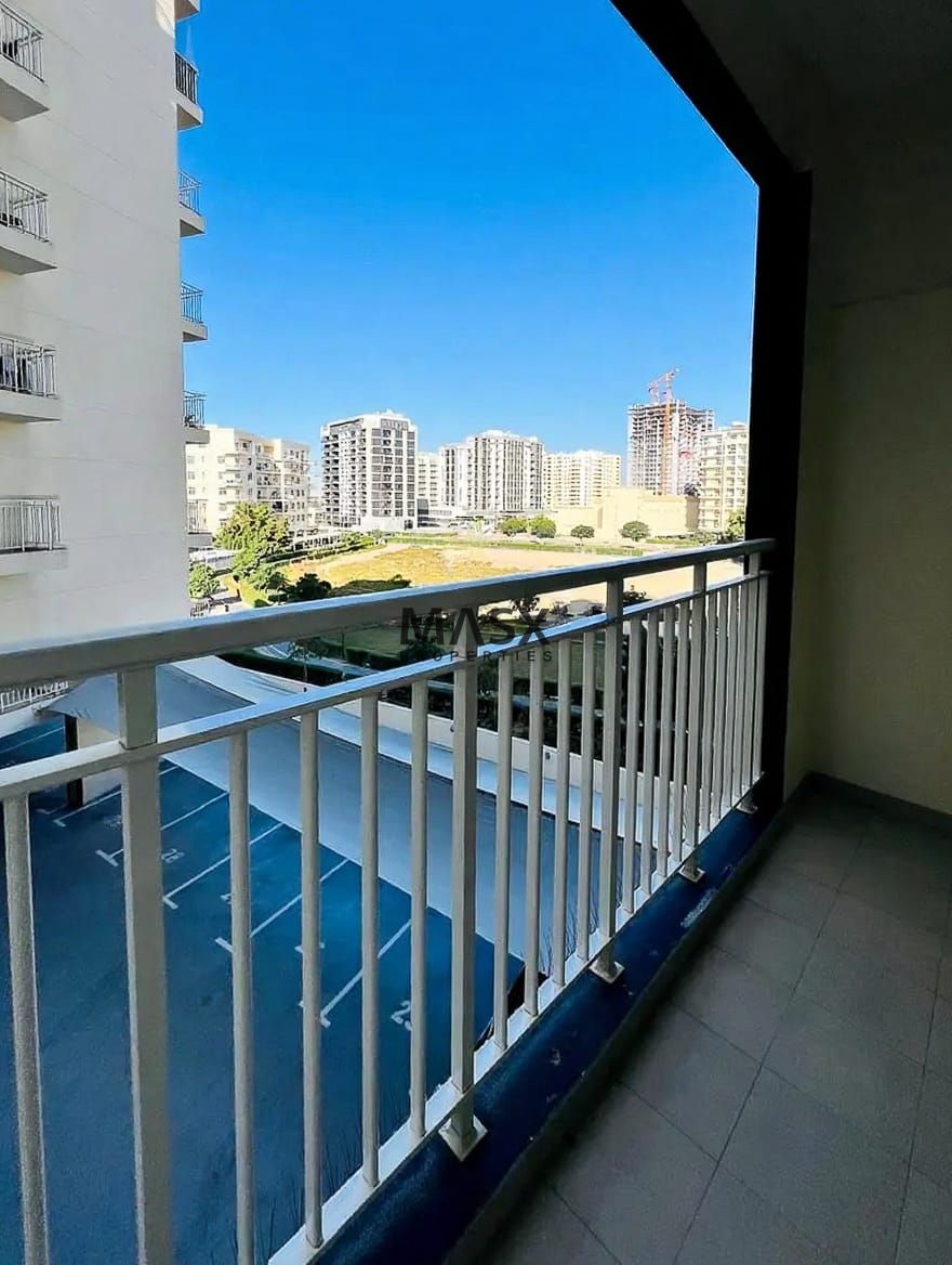 Family Friendly | Spacious 1 Bedroom | Ready to Move