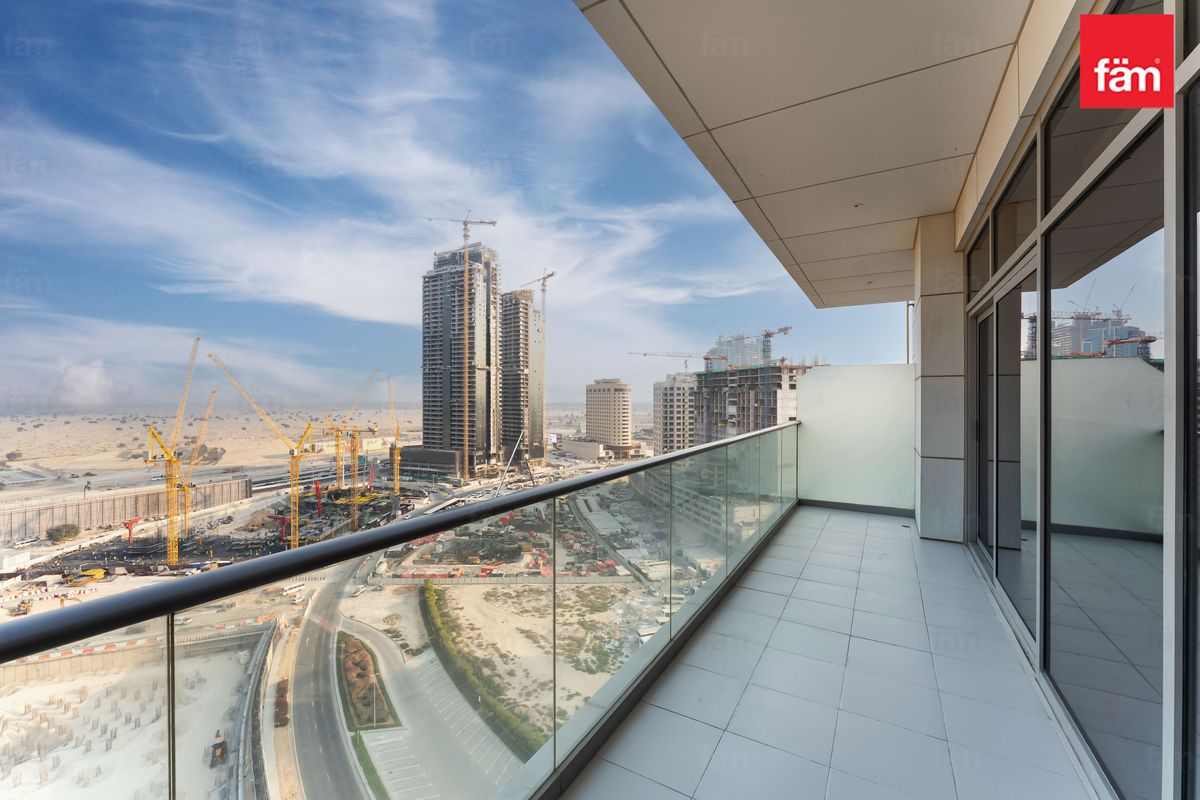 City Skyline Living | UltraPremium 1Bedroom