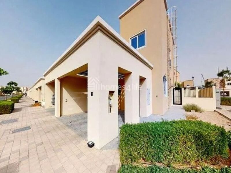 Corner Unit | Large Plot | Spacious Layout