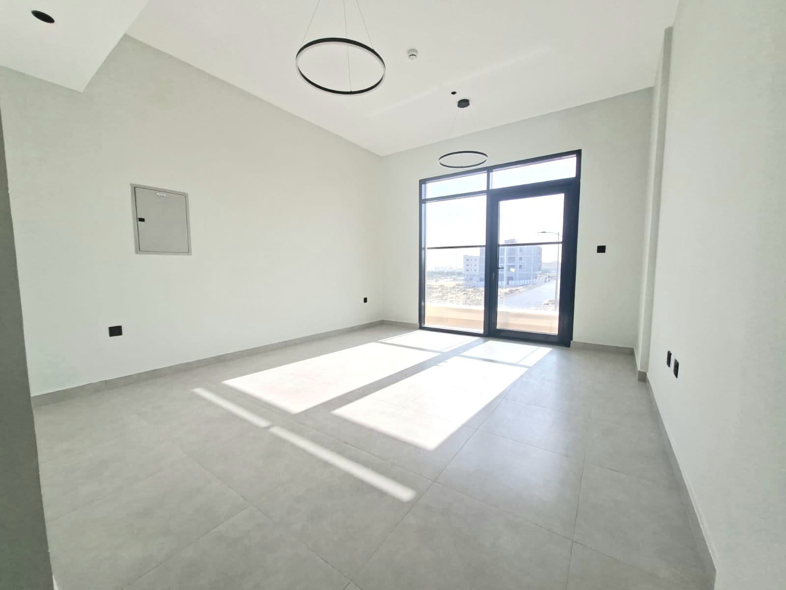 Brand new luxurious 1bhk with balcony tilal city sharjah