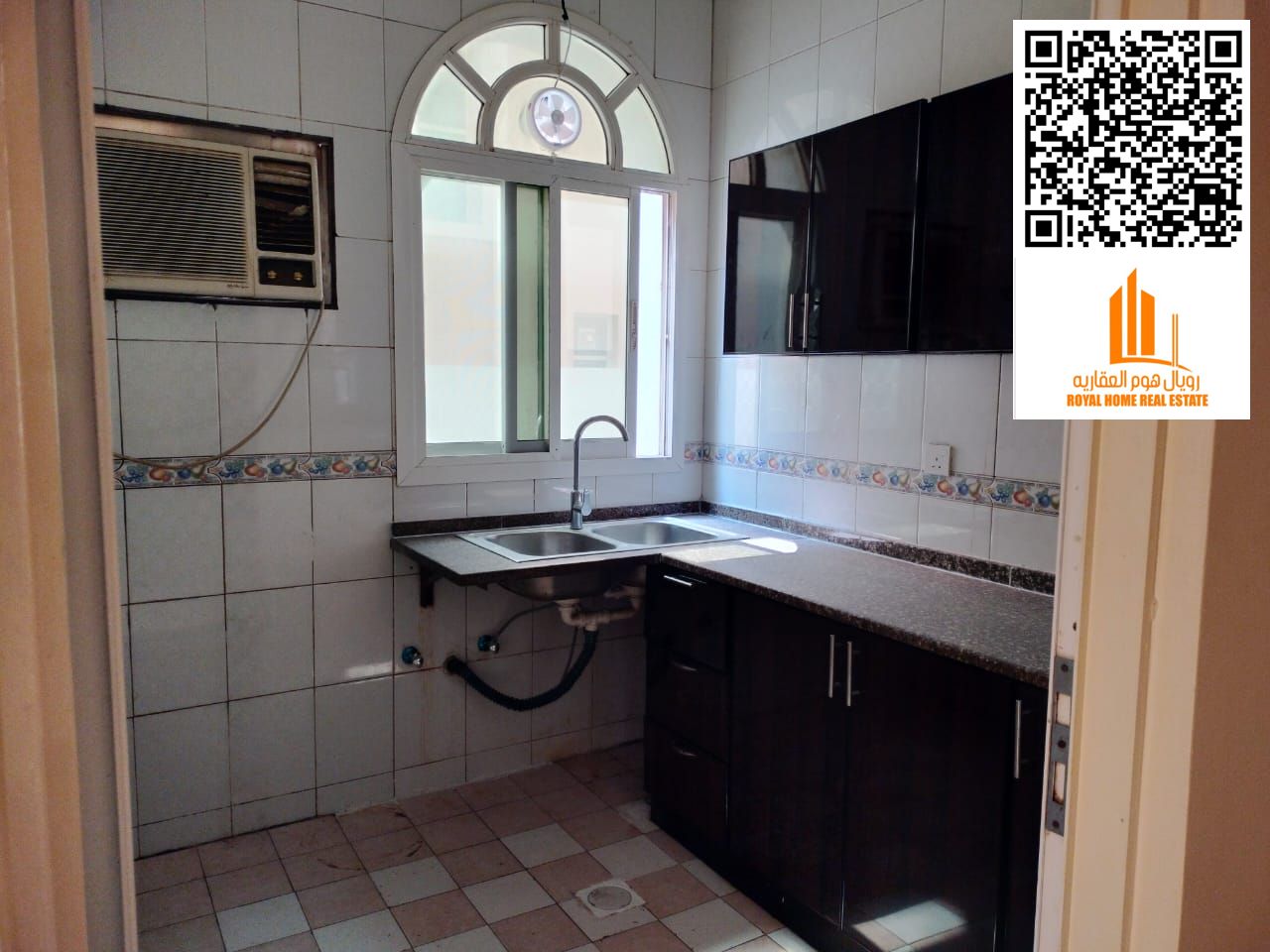 1 Bedroom + Spacious Living Room Apartment for Rent in Al Mowaihat 2 – Closed Equipped Kitchen, Ground Parking, AED 28,000, 4 or 6 Payments, Flexible