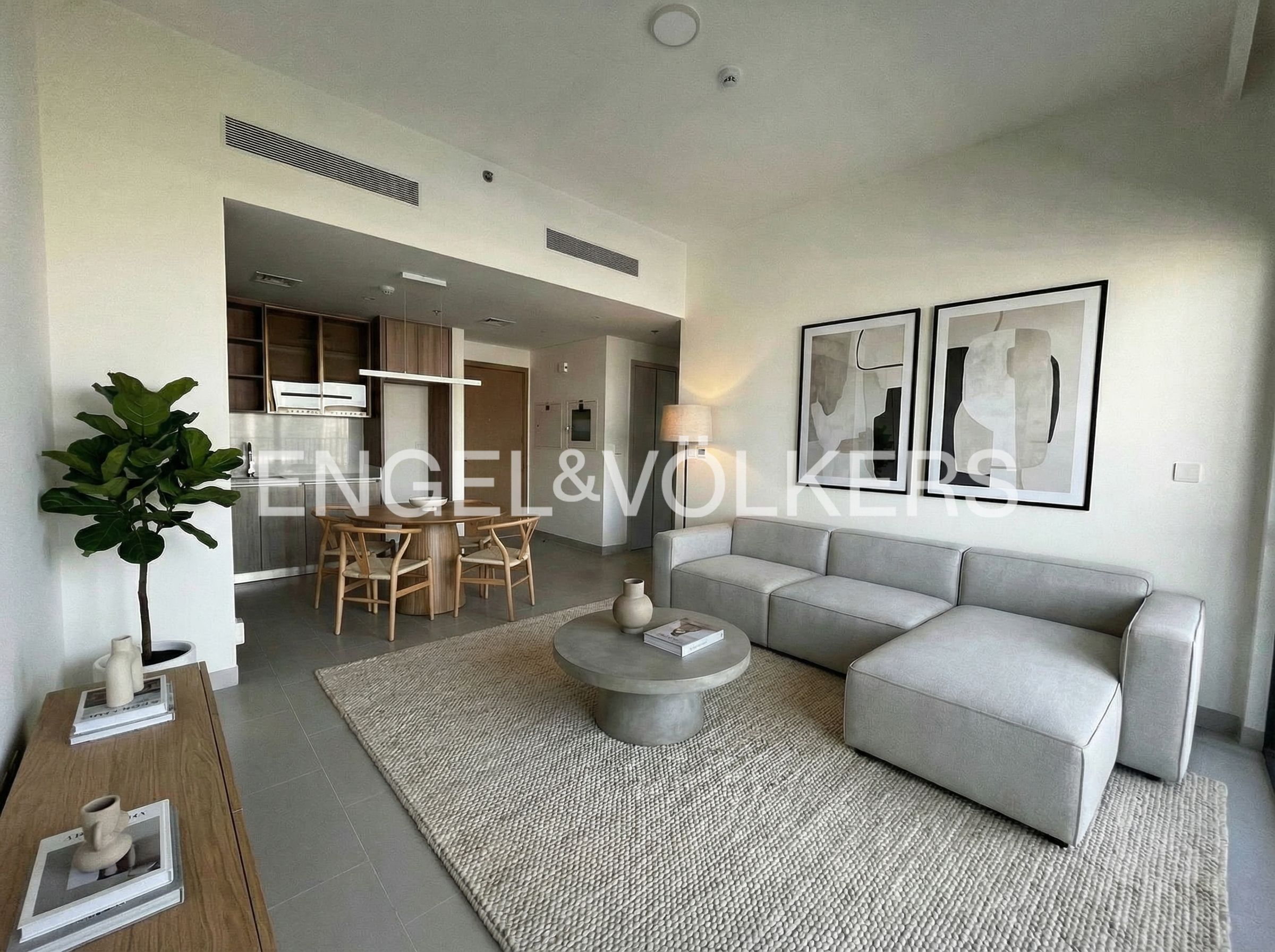 Park View | Mid-floor | Vacant