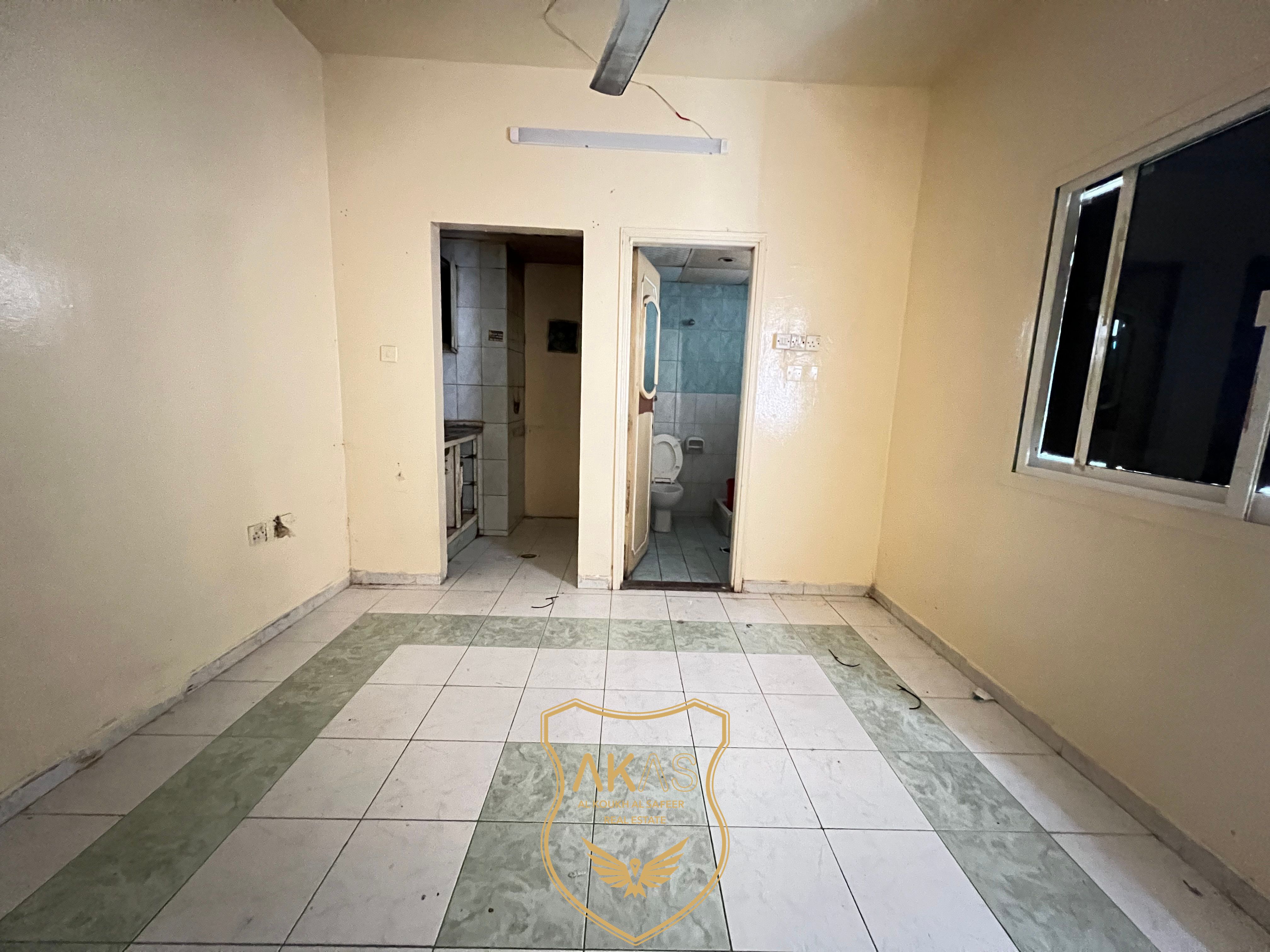 HOT Offer STUDIO ONLY FOR BACHELOR !! Rent 13000AED yearly