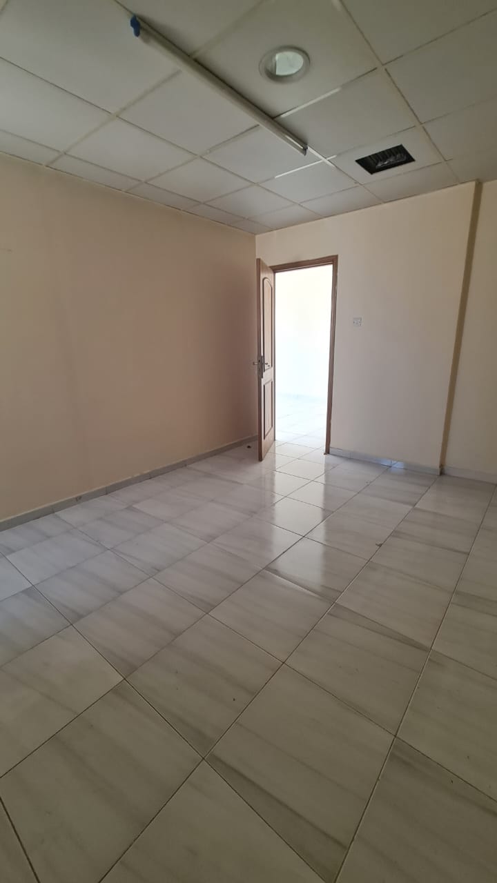 Limited-Time Offer – Last Unit Available A distinctive family apartment with excellent features