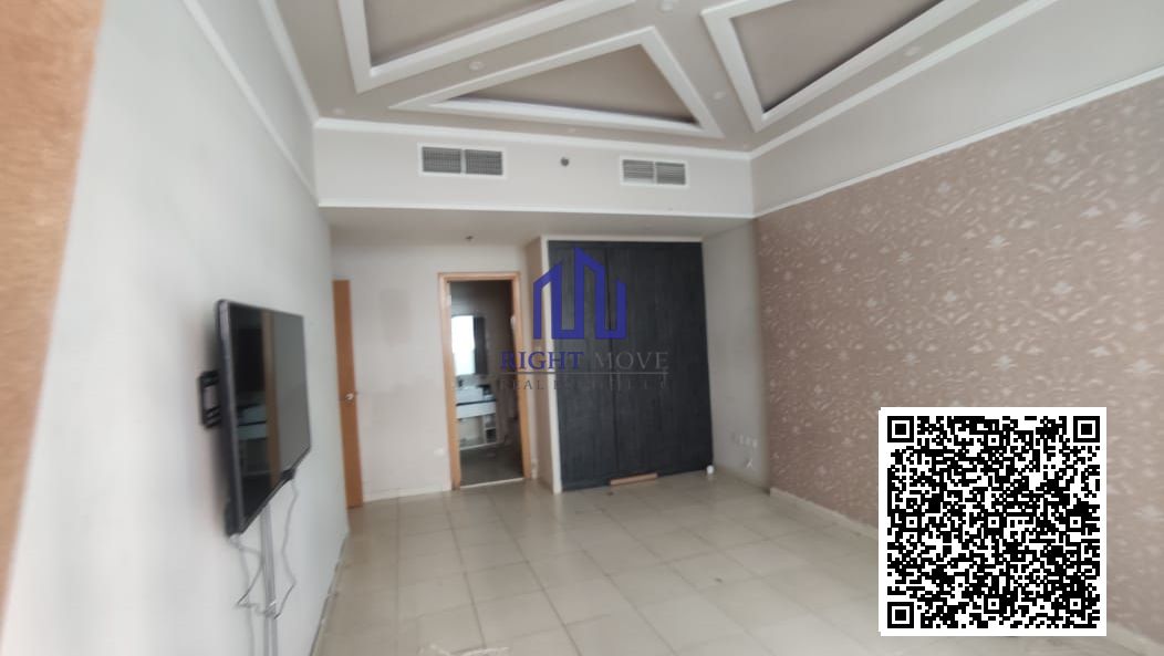 Spacious 1 BHK Open Kitchen Garden View For Sale