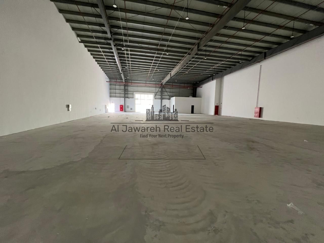 For Annual Rent – Brand New Warehouse in Umm Al Quwain Property Code: 3045 An excellent opportunity to rent a brand new warehouse with modern