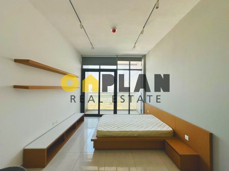 Stylish Studio | Vacant | Unfurnished
