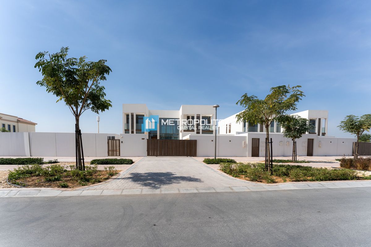 Type V|Next to Corner |Driver Room |Souk Al Jubail
