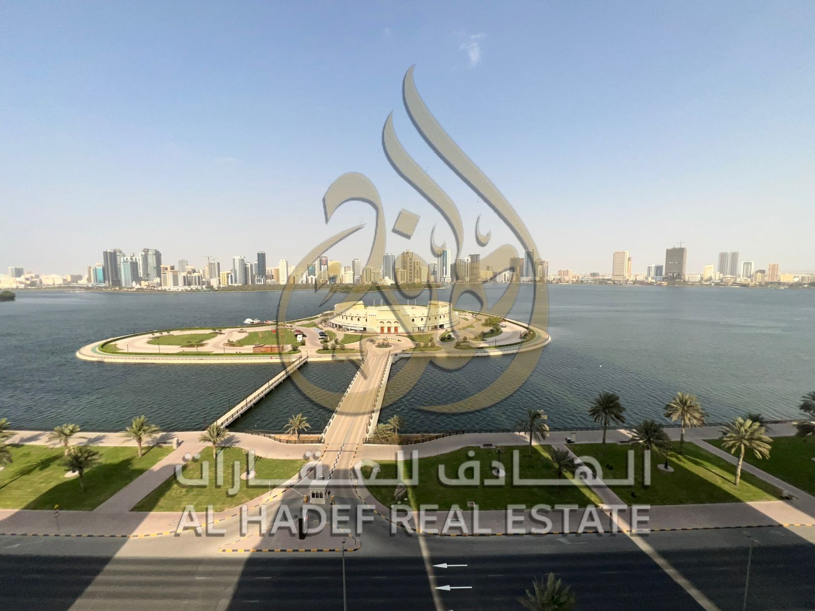 For Annual Rent – Sharjah | Al Majaz 3 Live with a full sea view in a prime location Available 3-bedroom apartment with excellent features.