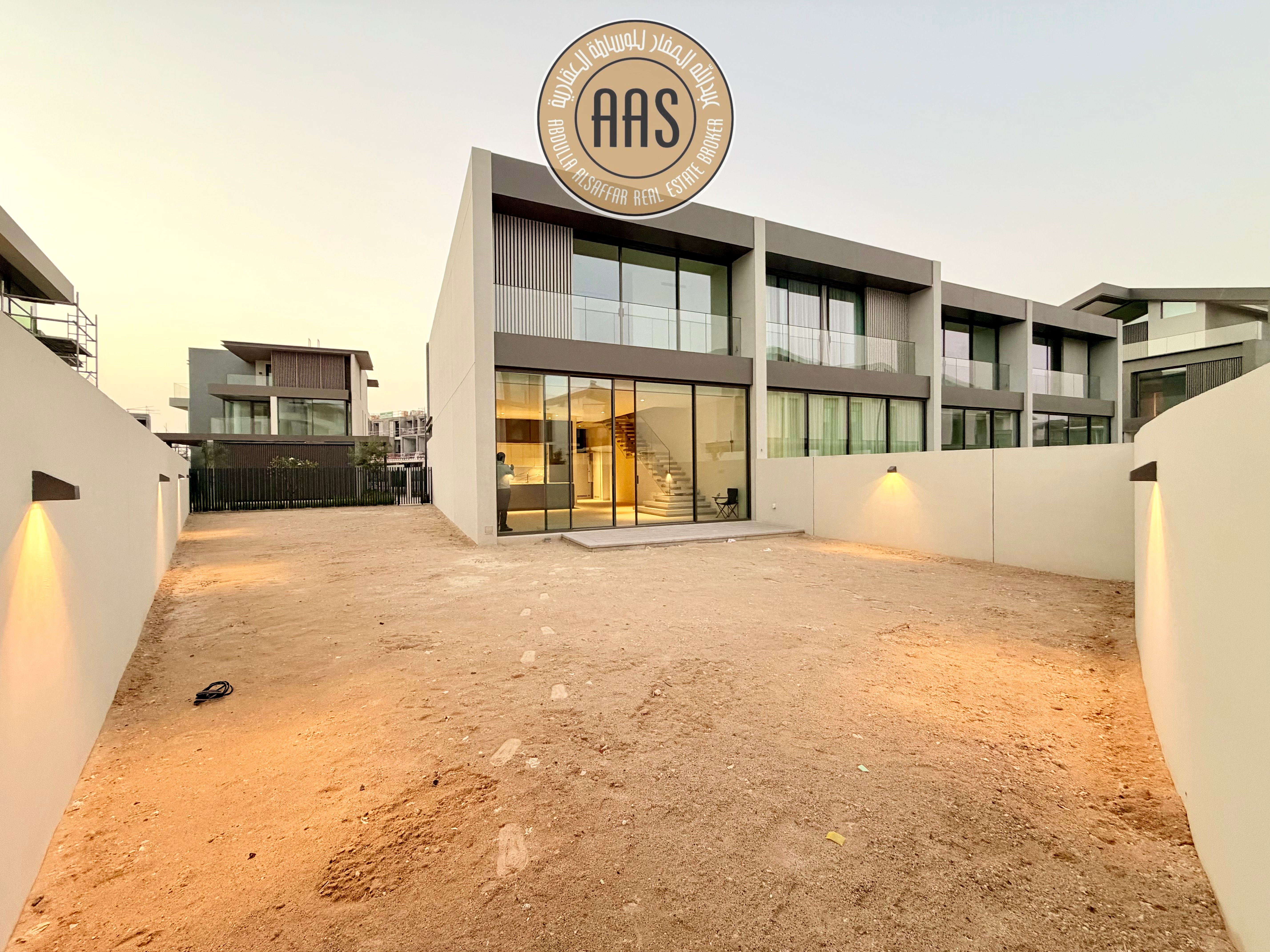 Corner Unit•3BR With Maids Room G+1•Near To Clubhouse•6 Cheques