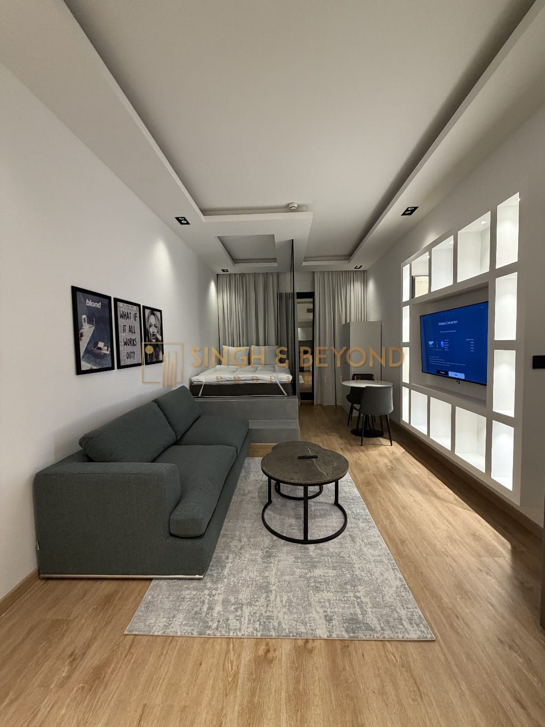 Upgraded | Multiple Cheques | Furnished