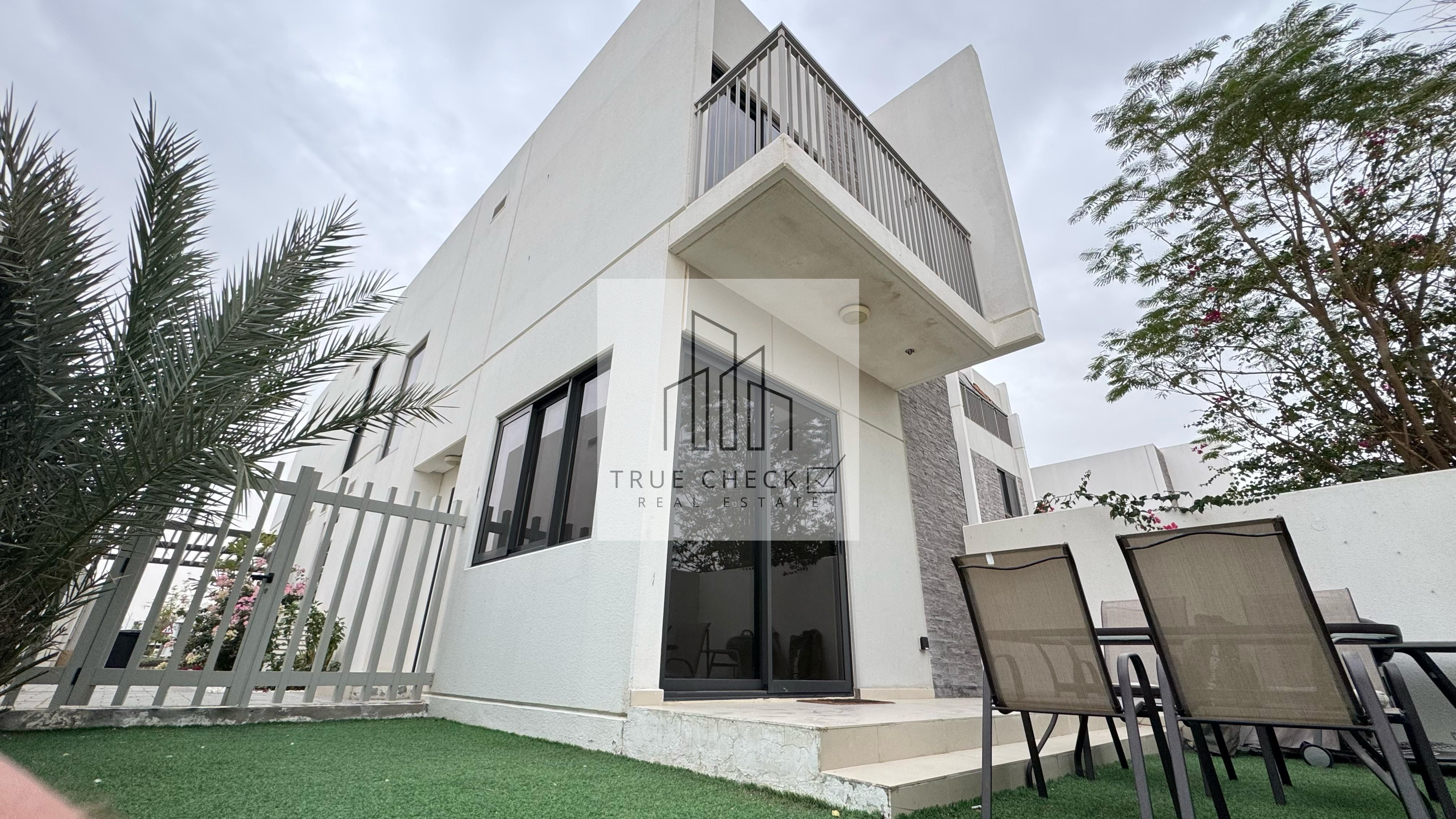 3 Bedrooms + Maid | Single Row | Desert View | R2EM Type