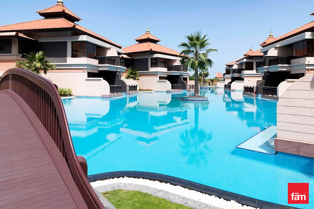 Burj Khalif & Barj al Arab views|Anantara resort