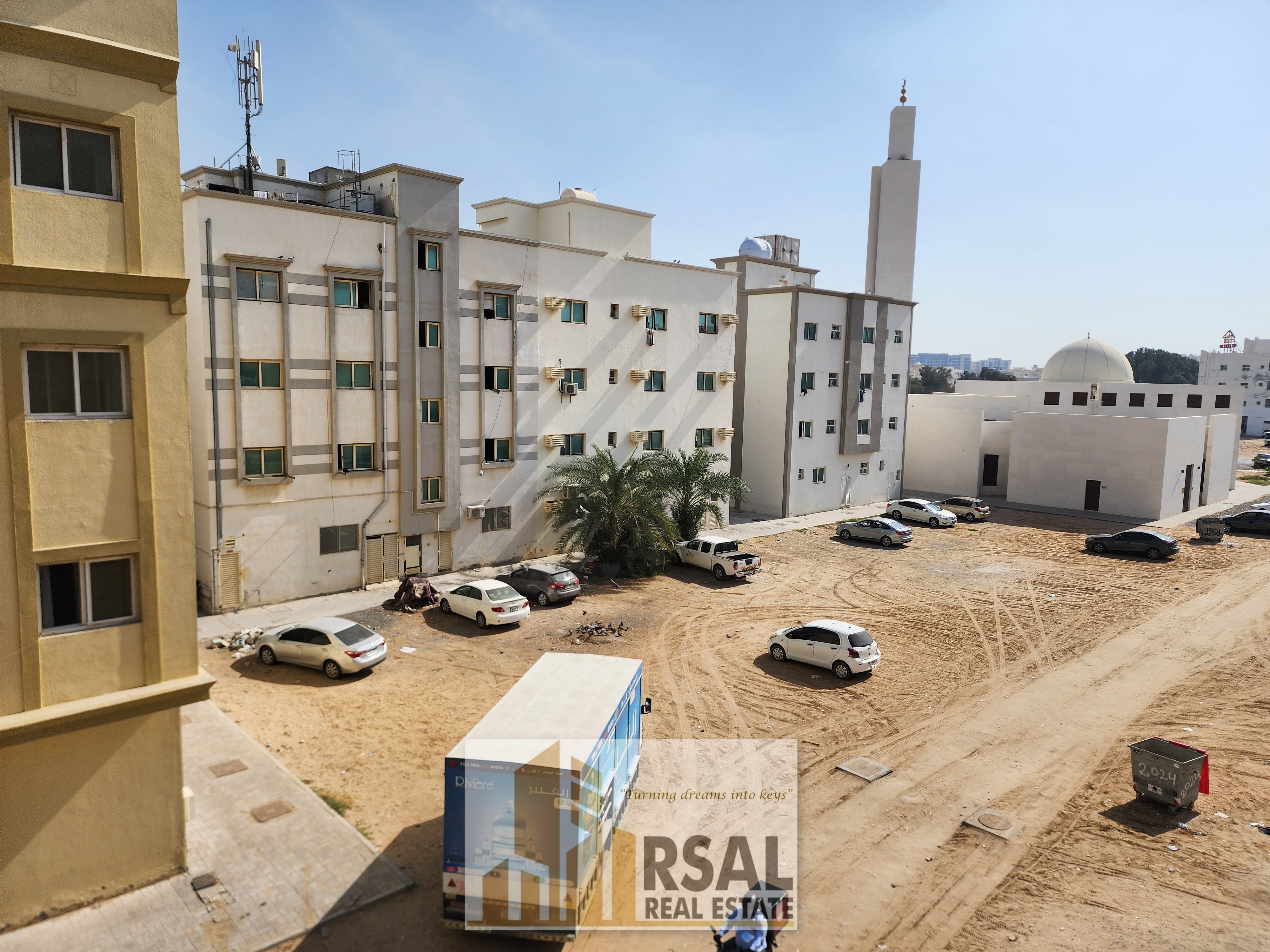 LAVISH ONE BEDROOM HALL CLOSE TO AMBASSADOR SCHOOL