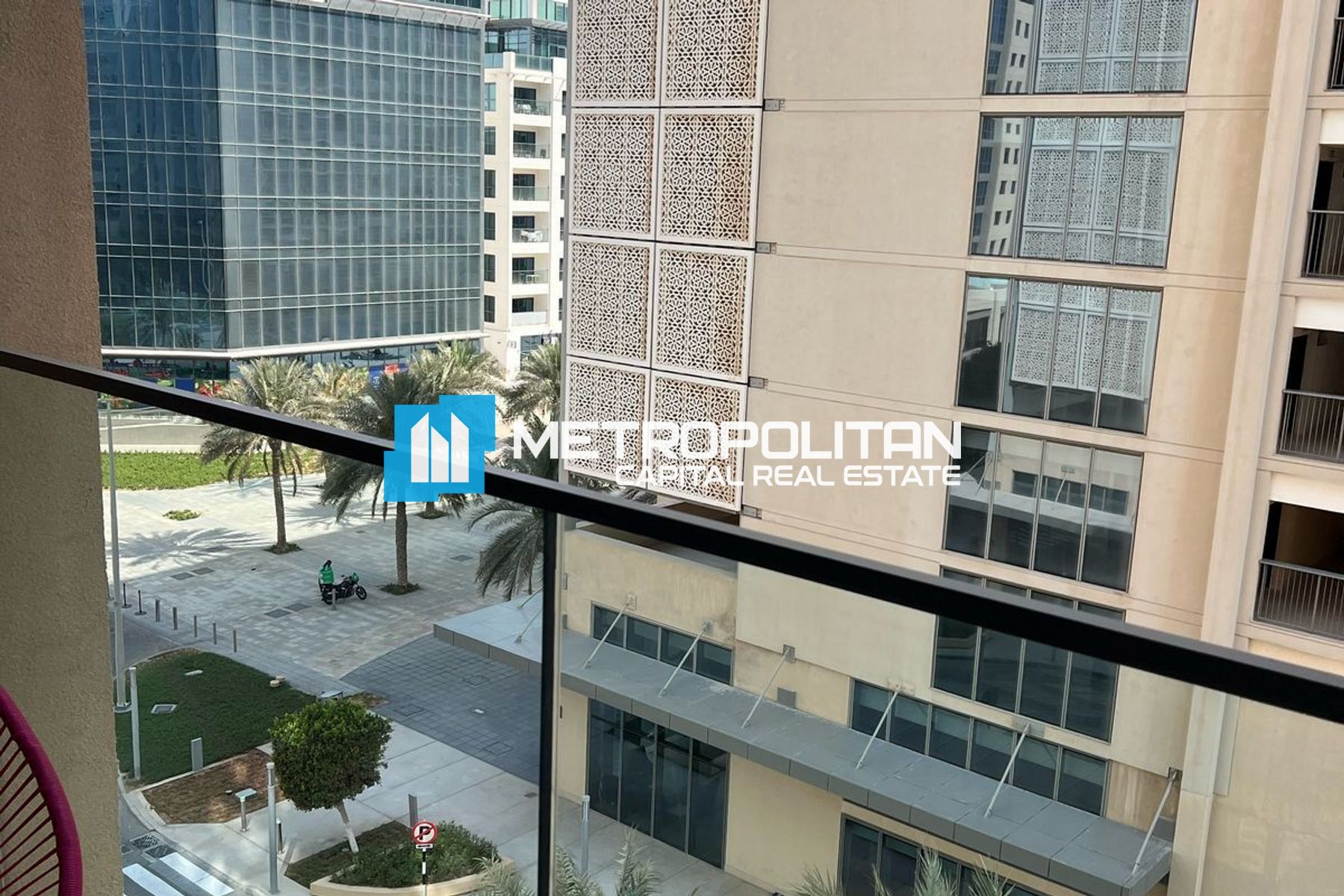 1BR w/ Balcony| Waterfront Community| Beach Access