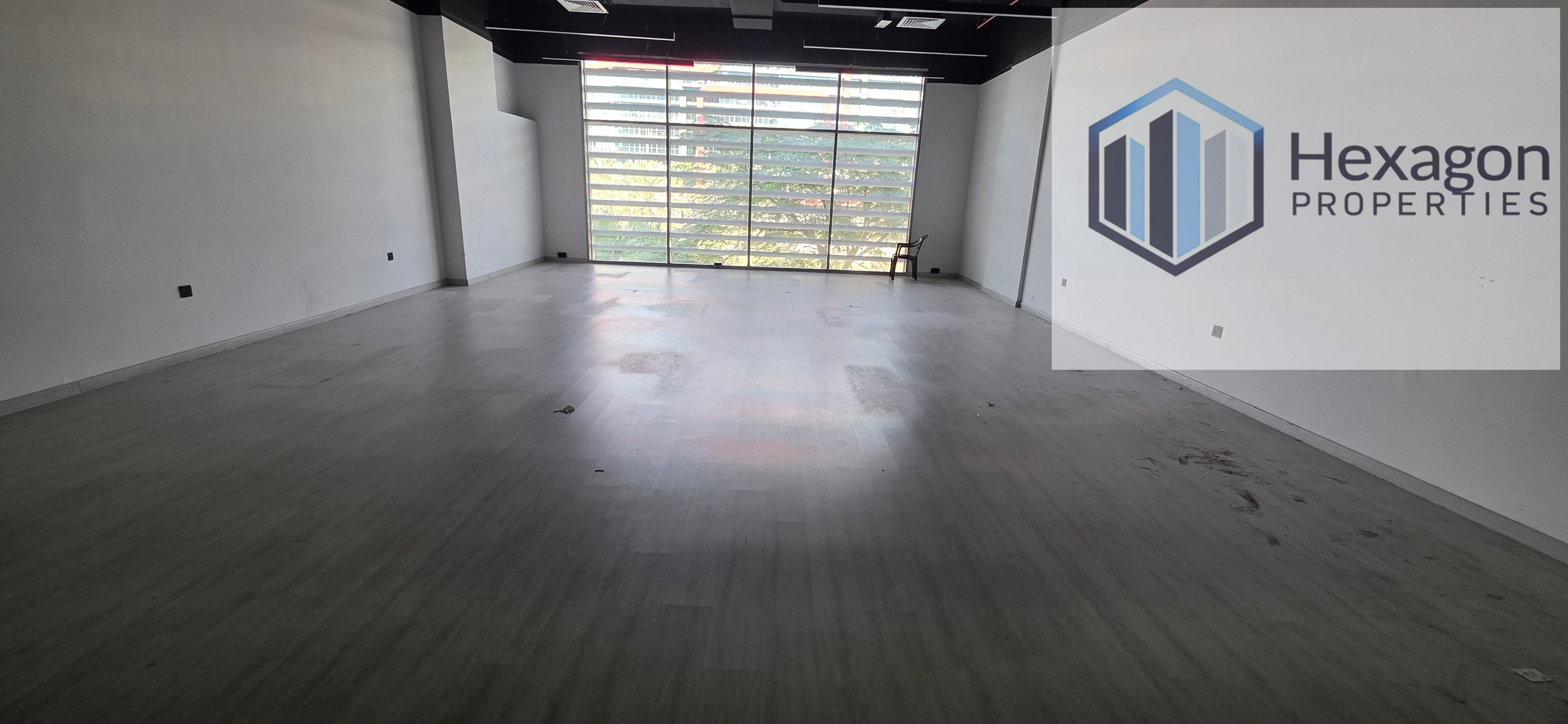 HOT DEAL | EXECUTIVE OFFICE | IT PLAZA | READY TO MOVE